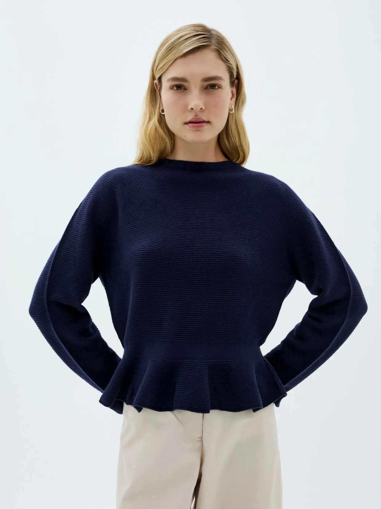 Saskia sold by Hawico
