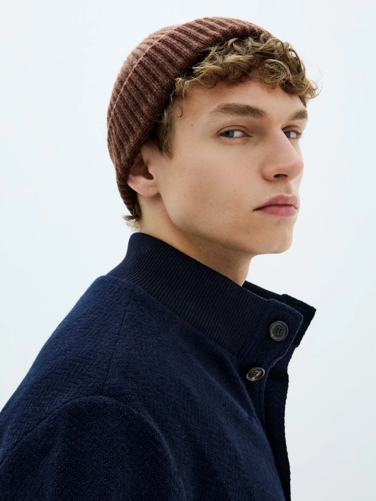 Max sold by Hawico product image thumbnail 2