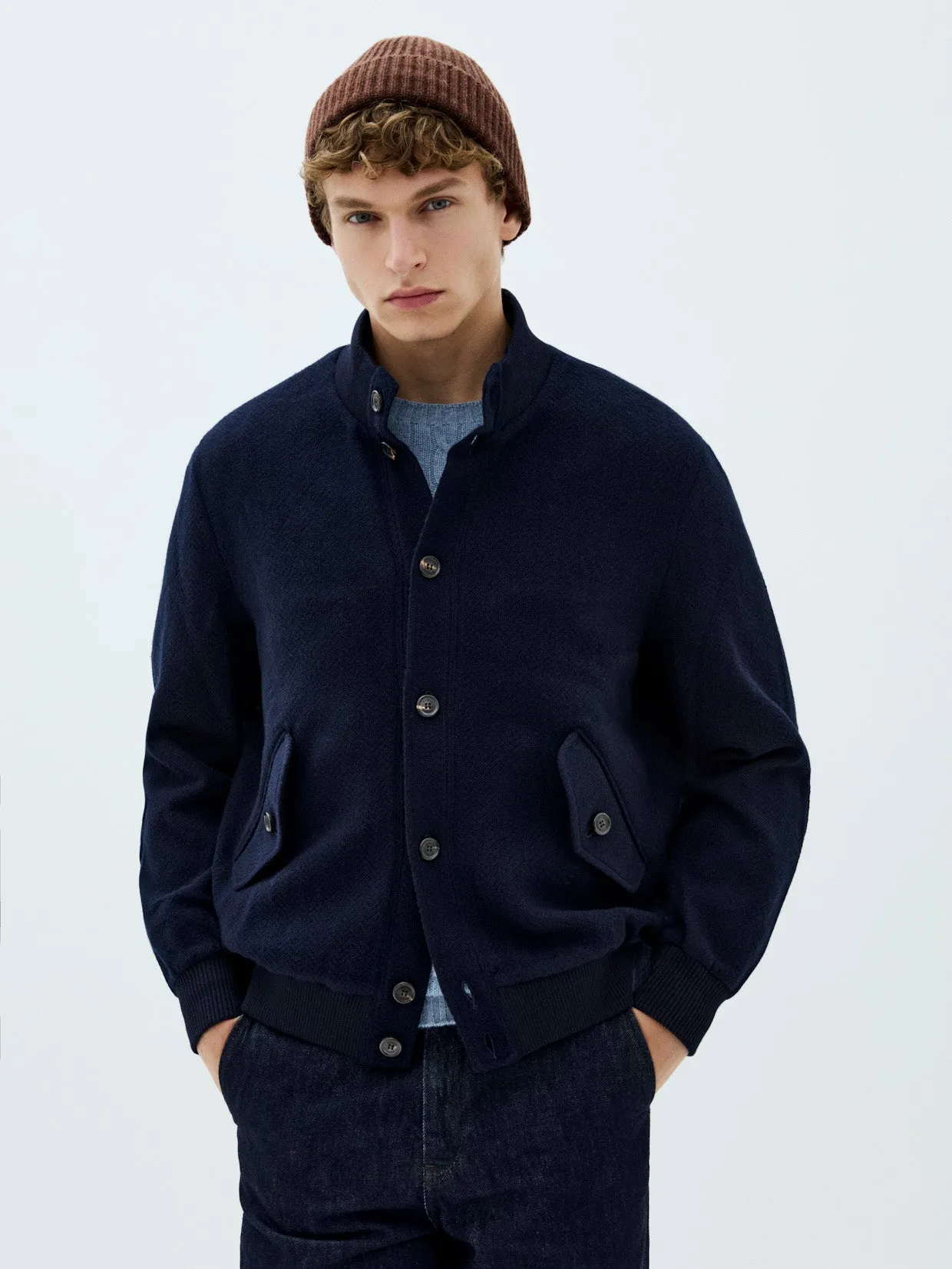 Max sold by Hawico product image thumbnail 3
