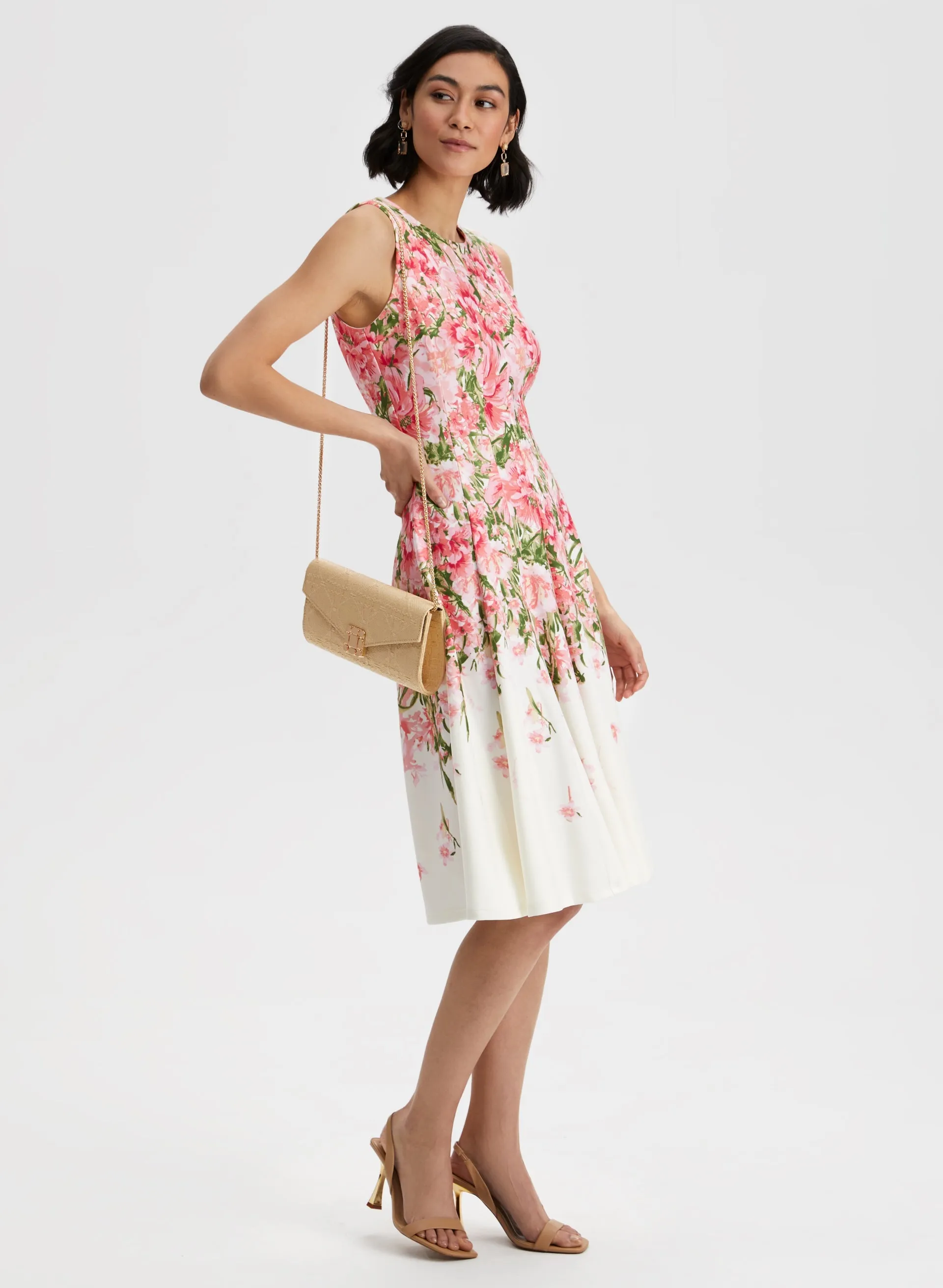 Floral Print Sleeveless Dress sold by Laura product image thumbnail 3