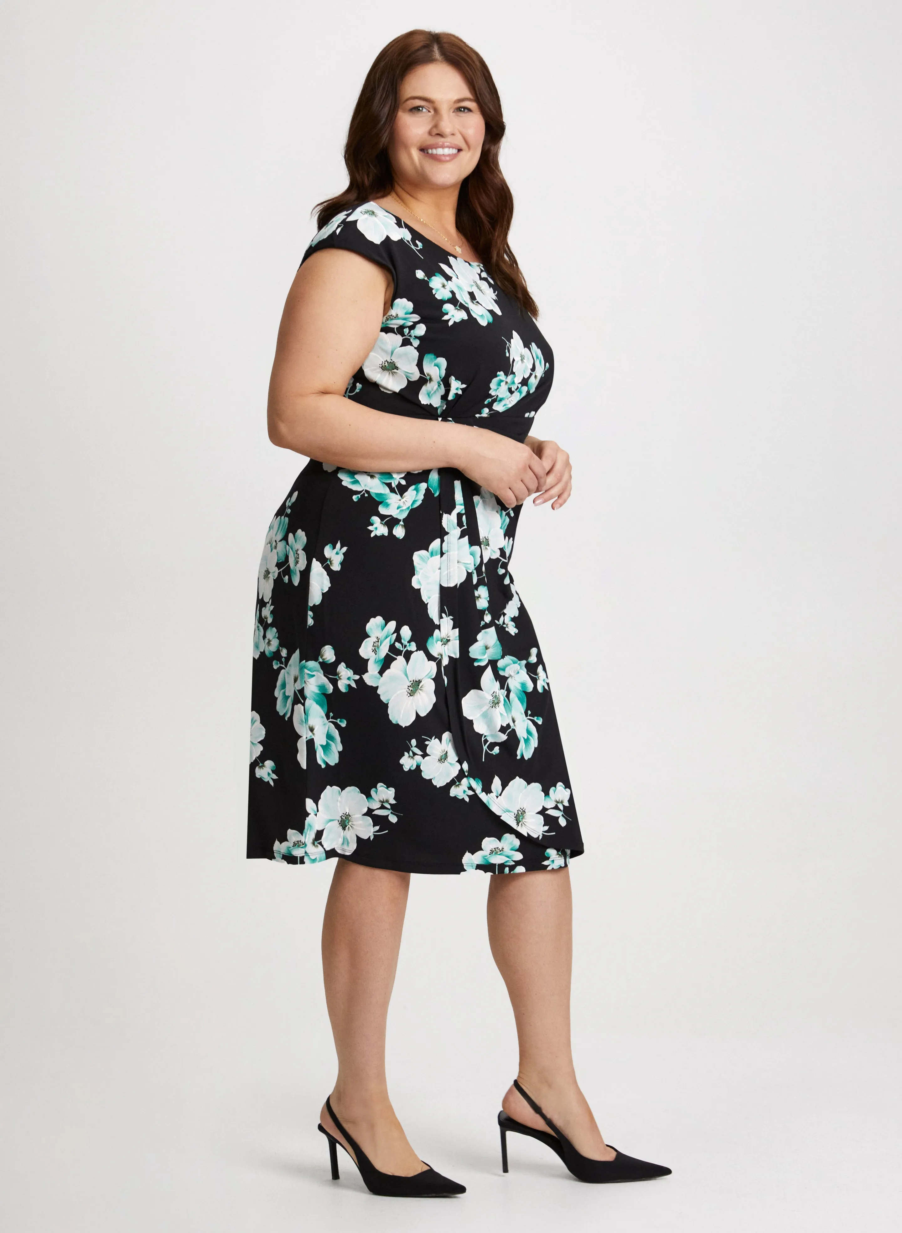 Ruched Waist Floral Dress sold by Laura product image thumbnail 2