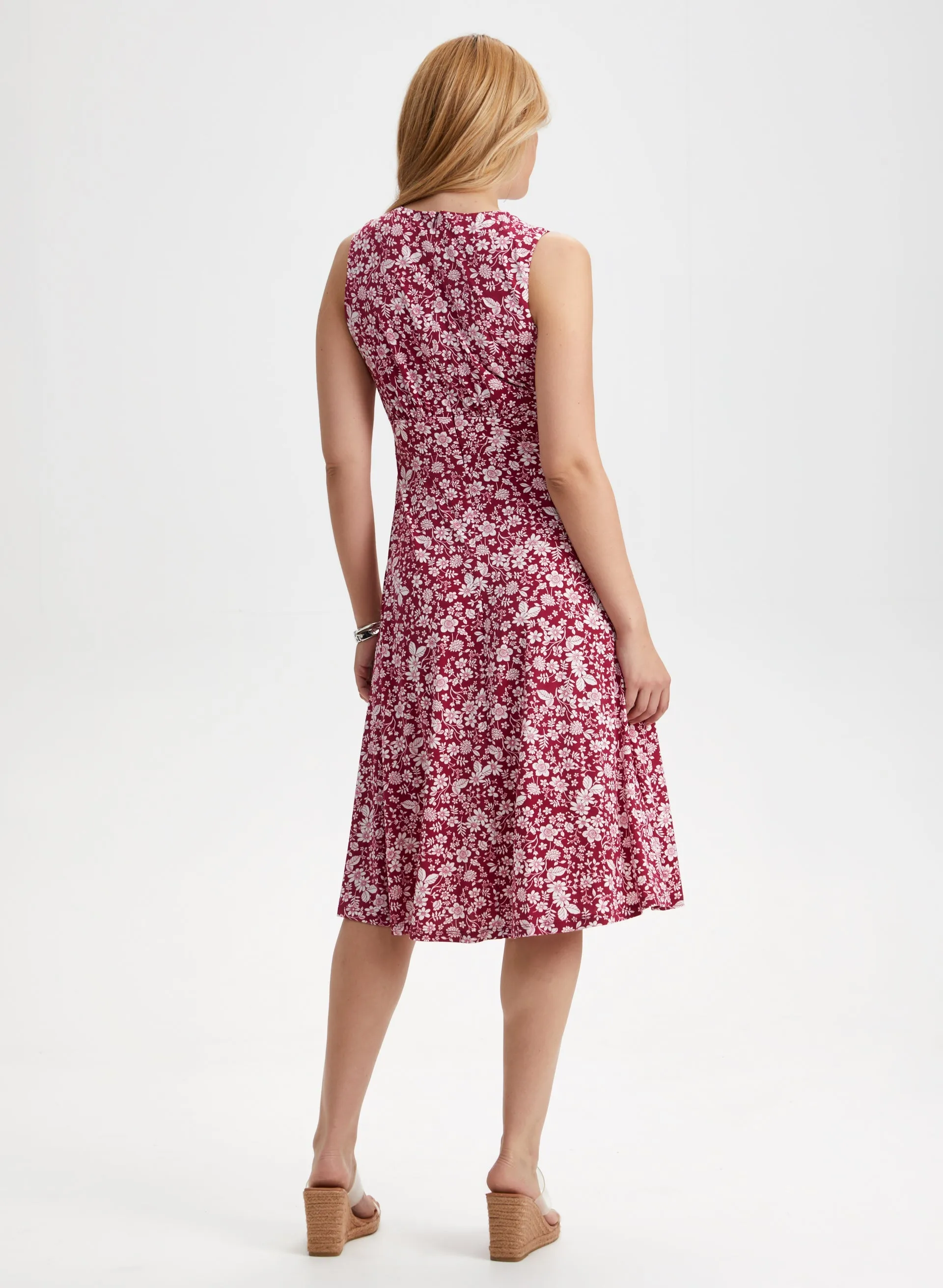 Sleeveless Floral Print Dress sold by Laura product image thumbnail 4