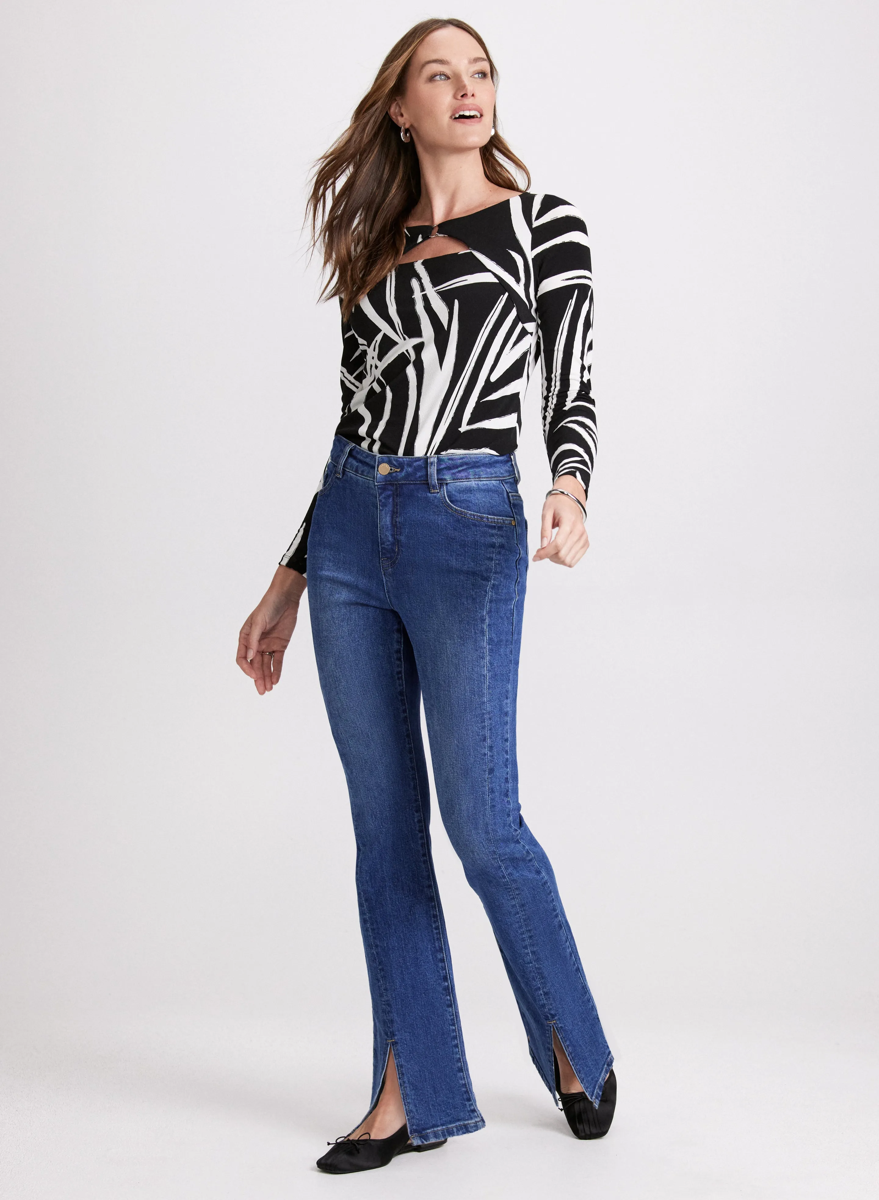 Printed Crepe Top sold by Laura product image thumbnail 3