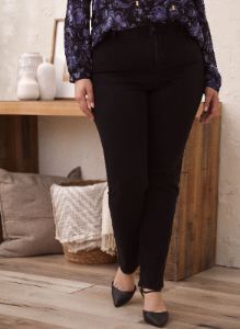 Straight Leg Jeans sold by Laura