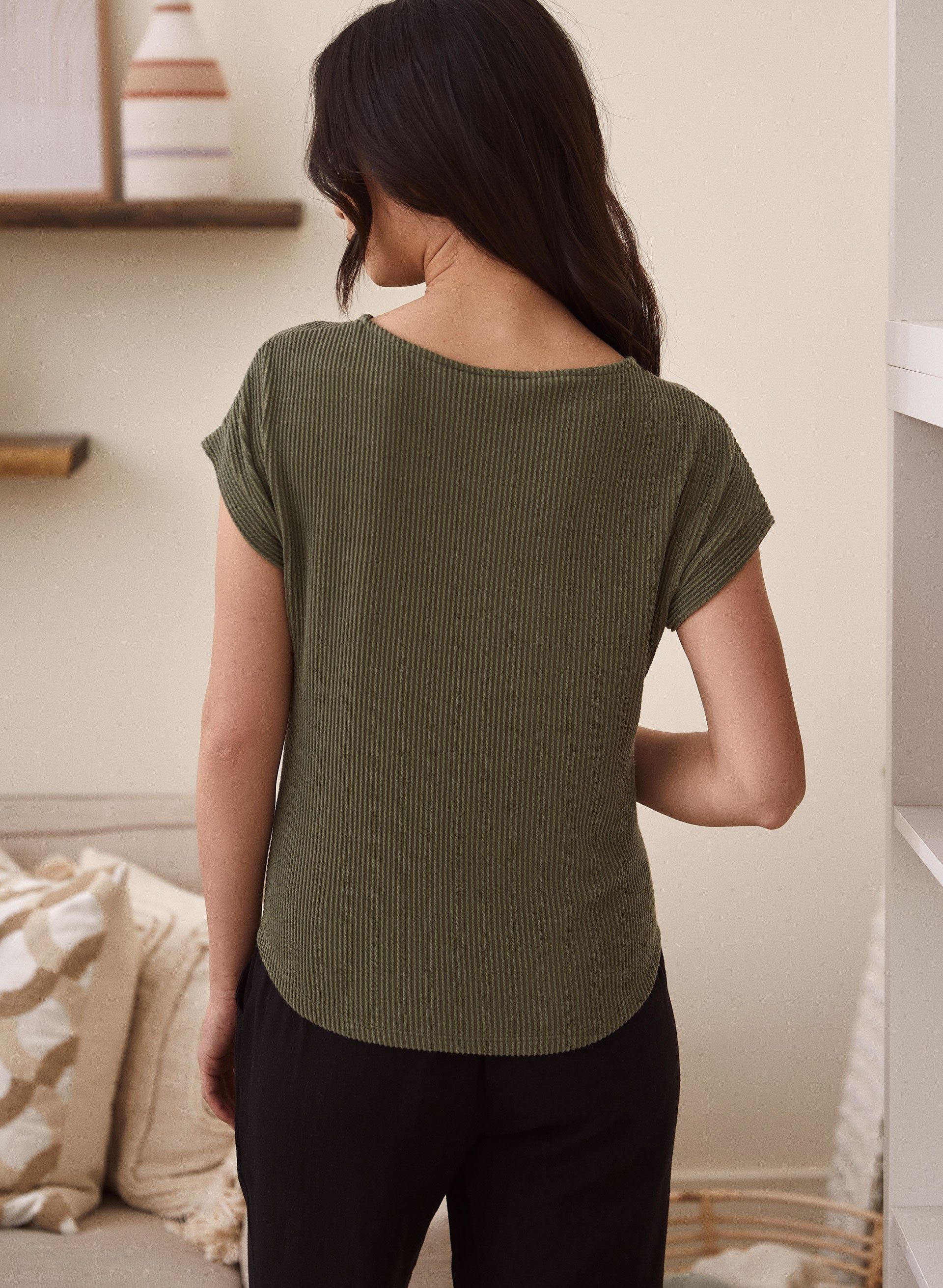 Short Sleeve Tie Detail Top sold by Laura product image thumbnail 4