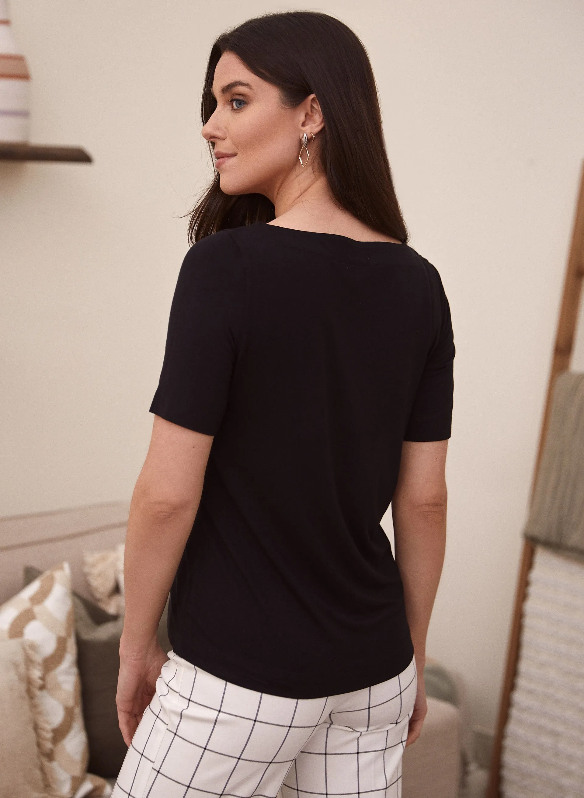 Scalloped Neck Tee sold by Laura product image thumbnail 5