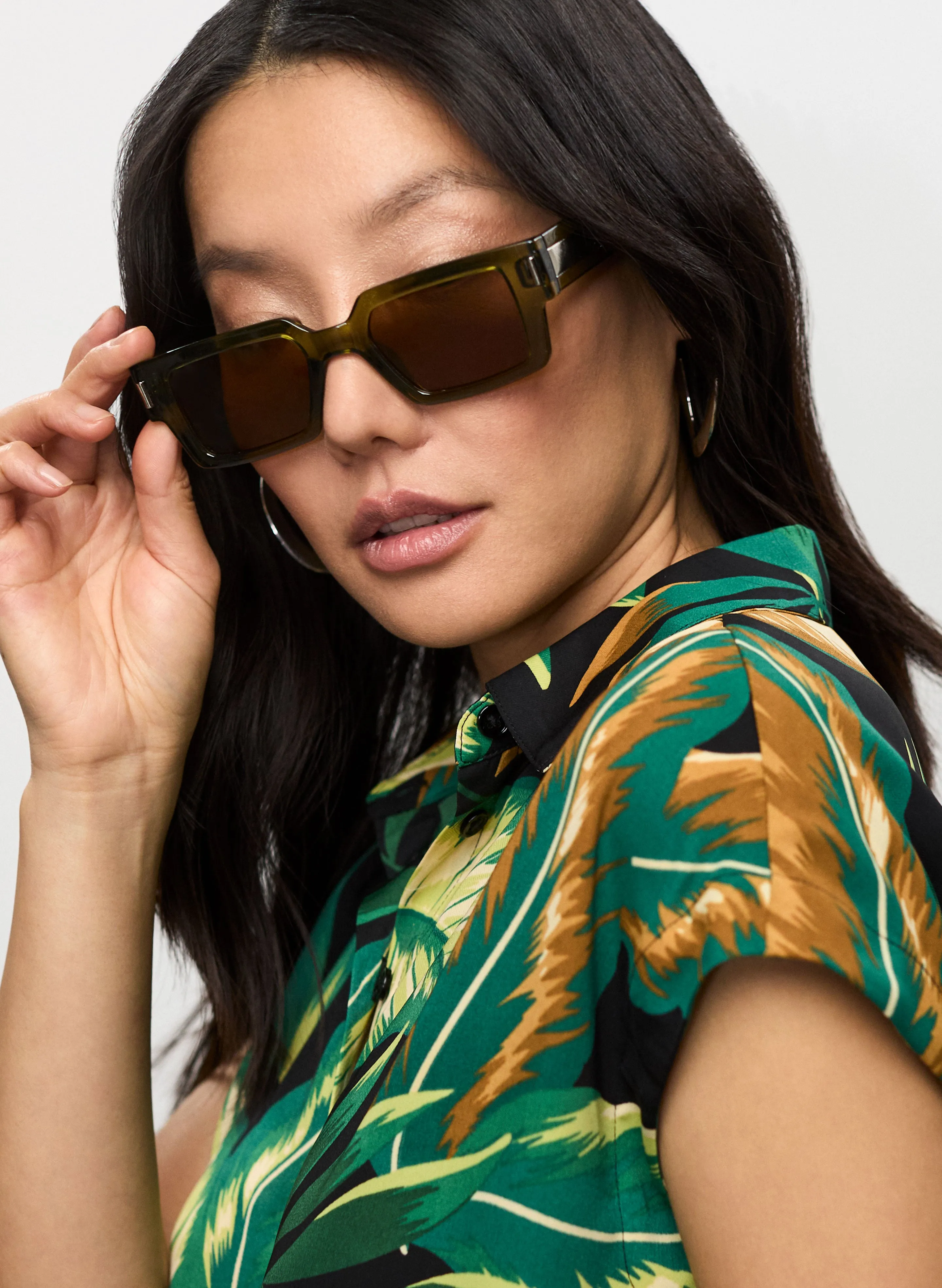 Rectangular Frame Sunglasses sold by Laura product image thumbnail 3