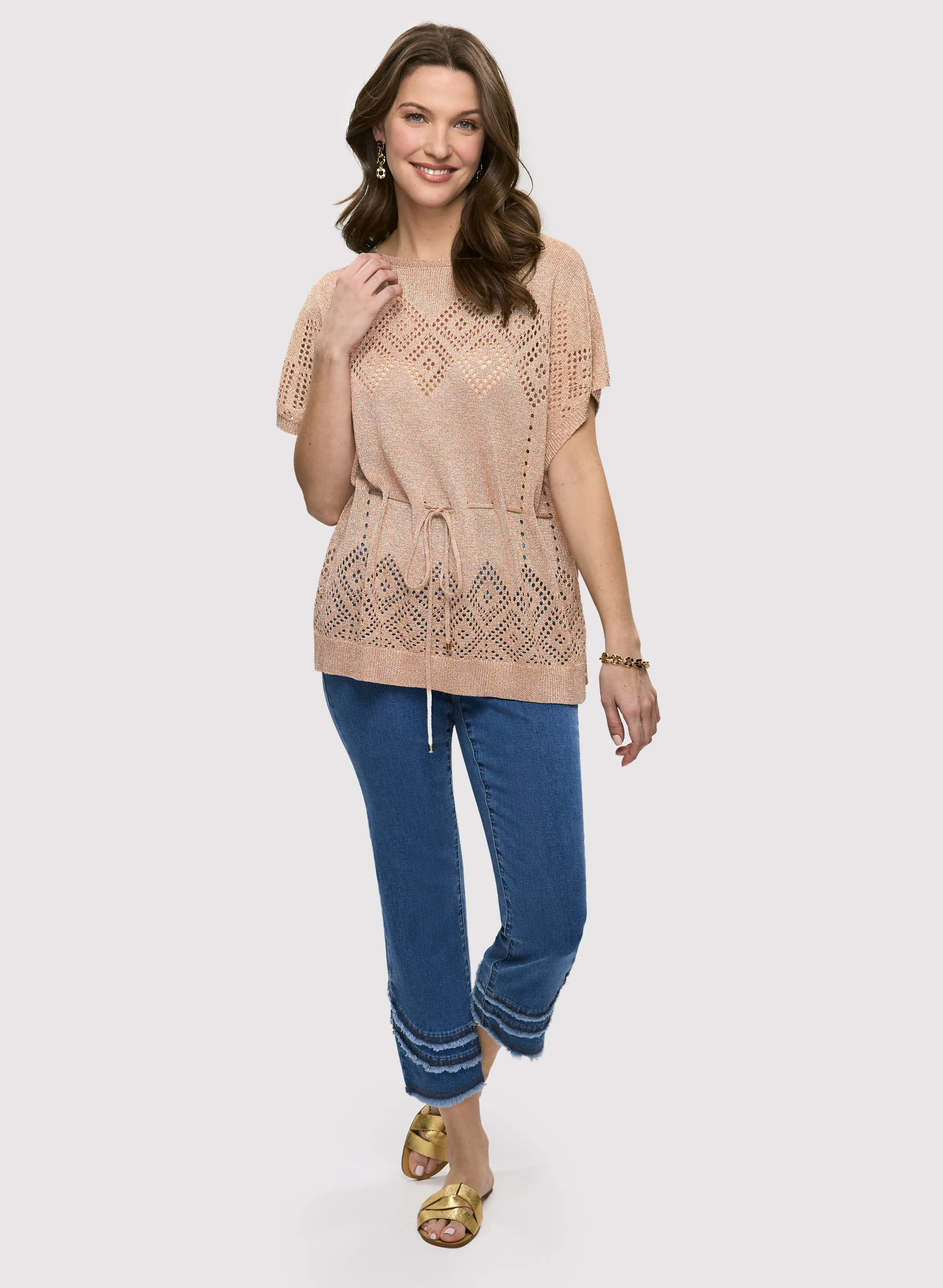 Short Sleeve Knit Pullover & Pull-On Frayed Denim Capris sold by Laura