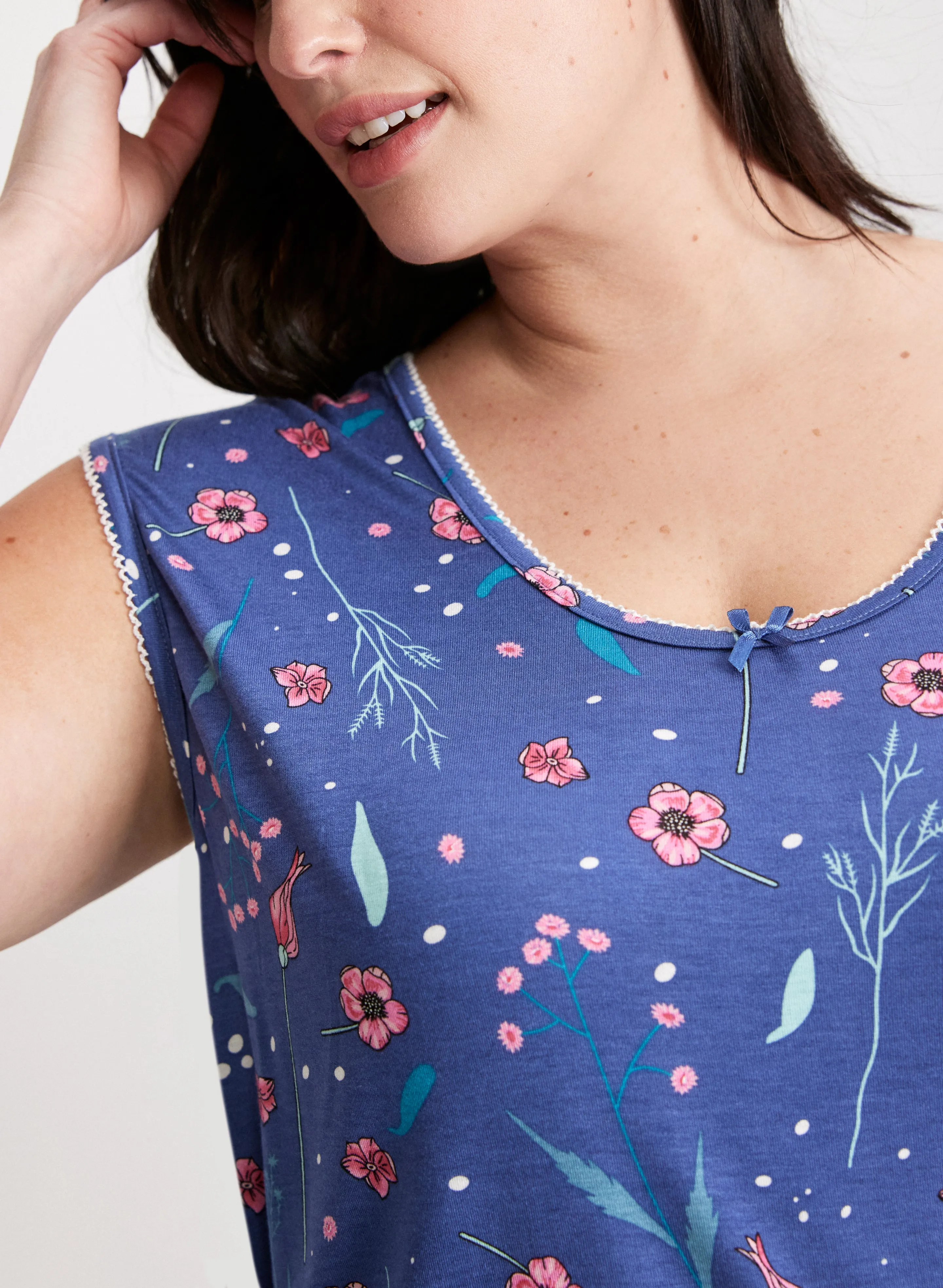 Floral Print Pyjama Set sold by Laura product image thumbnail 5