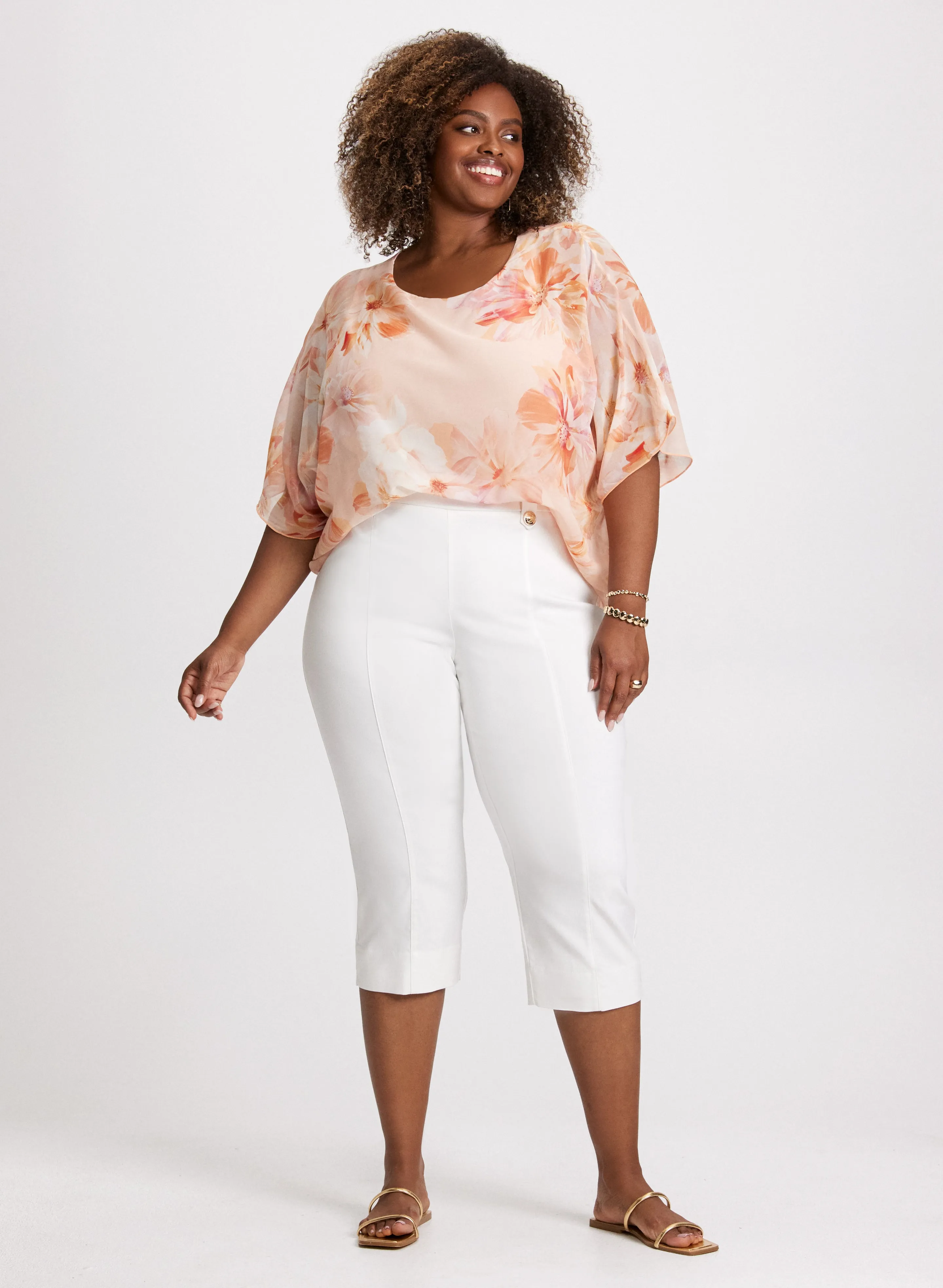 Crew Neck Floral Print Blouse sold by Laura product image thumbnail 3