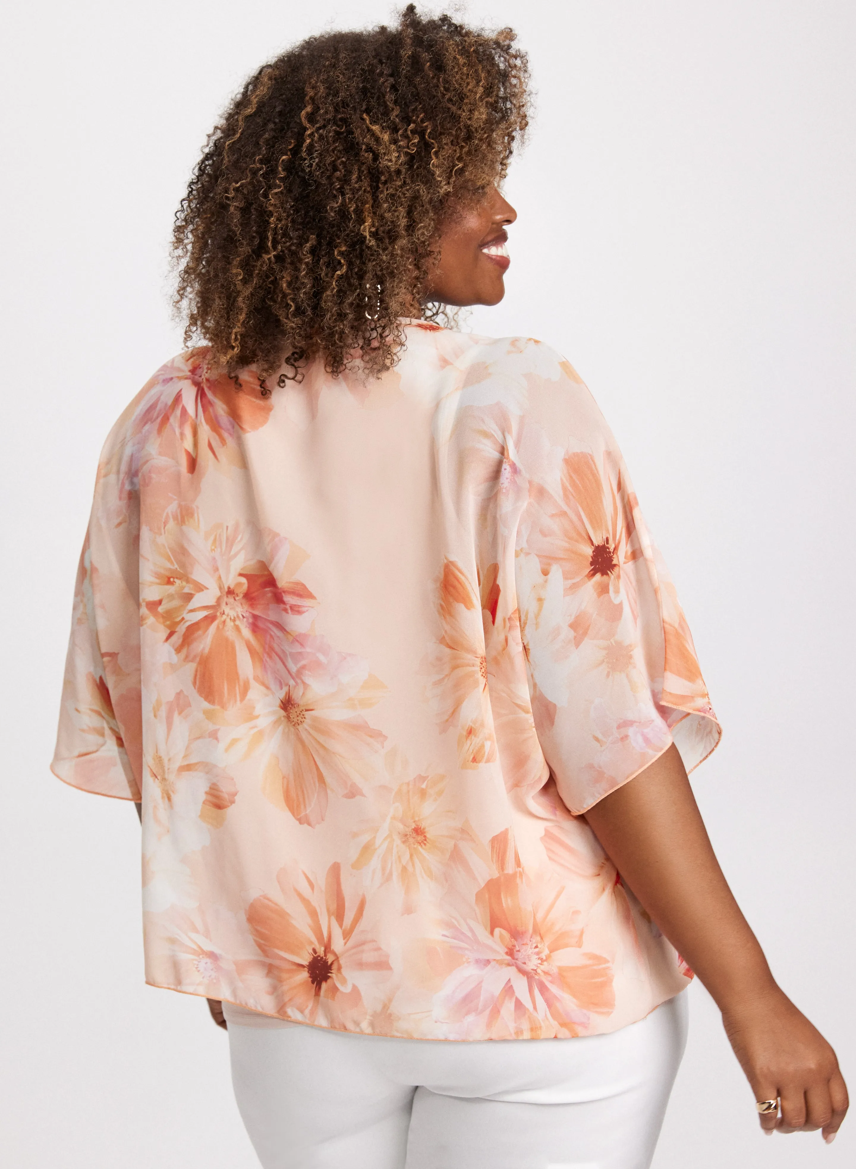 Crew Neck Floral Print Blouse sold by Laura product image thumbnail 4