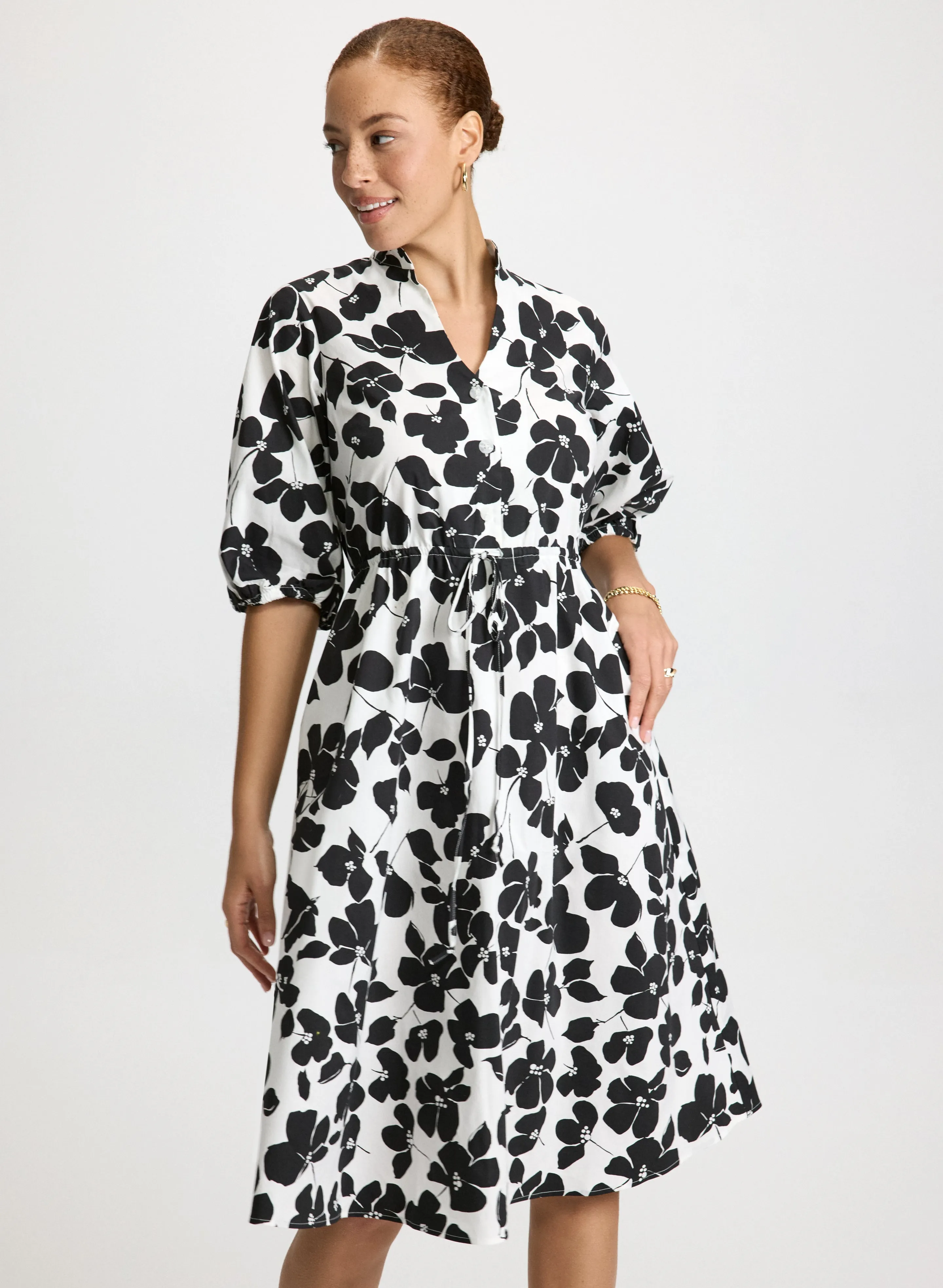 Floral Fit & Flare Dress sold by Laura product image thumbnail 4