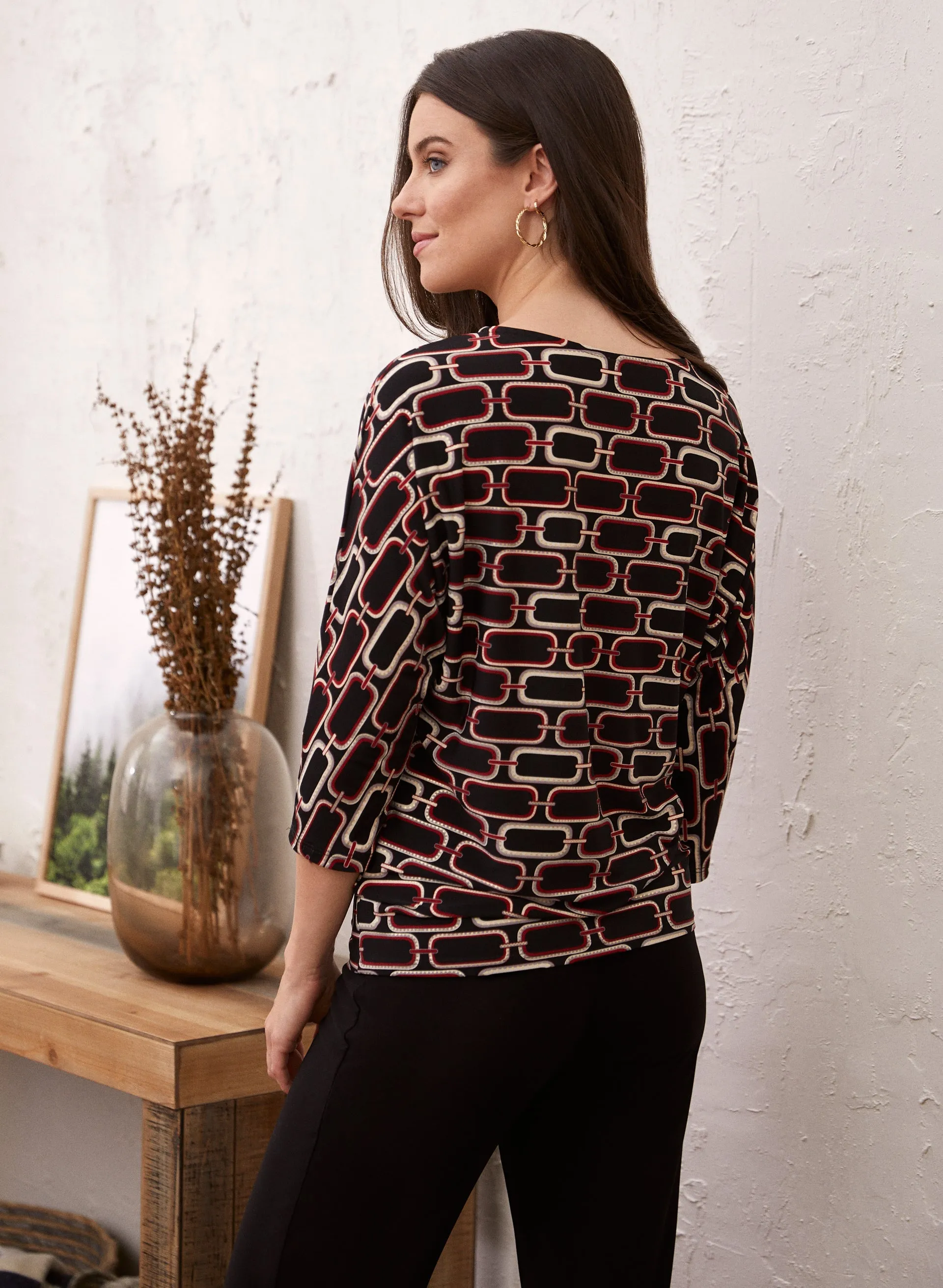 Chain Link Print Top sold by Laura product image thumbnail 3