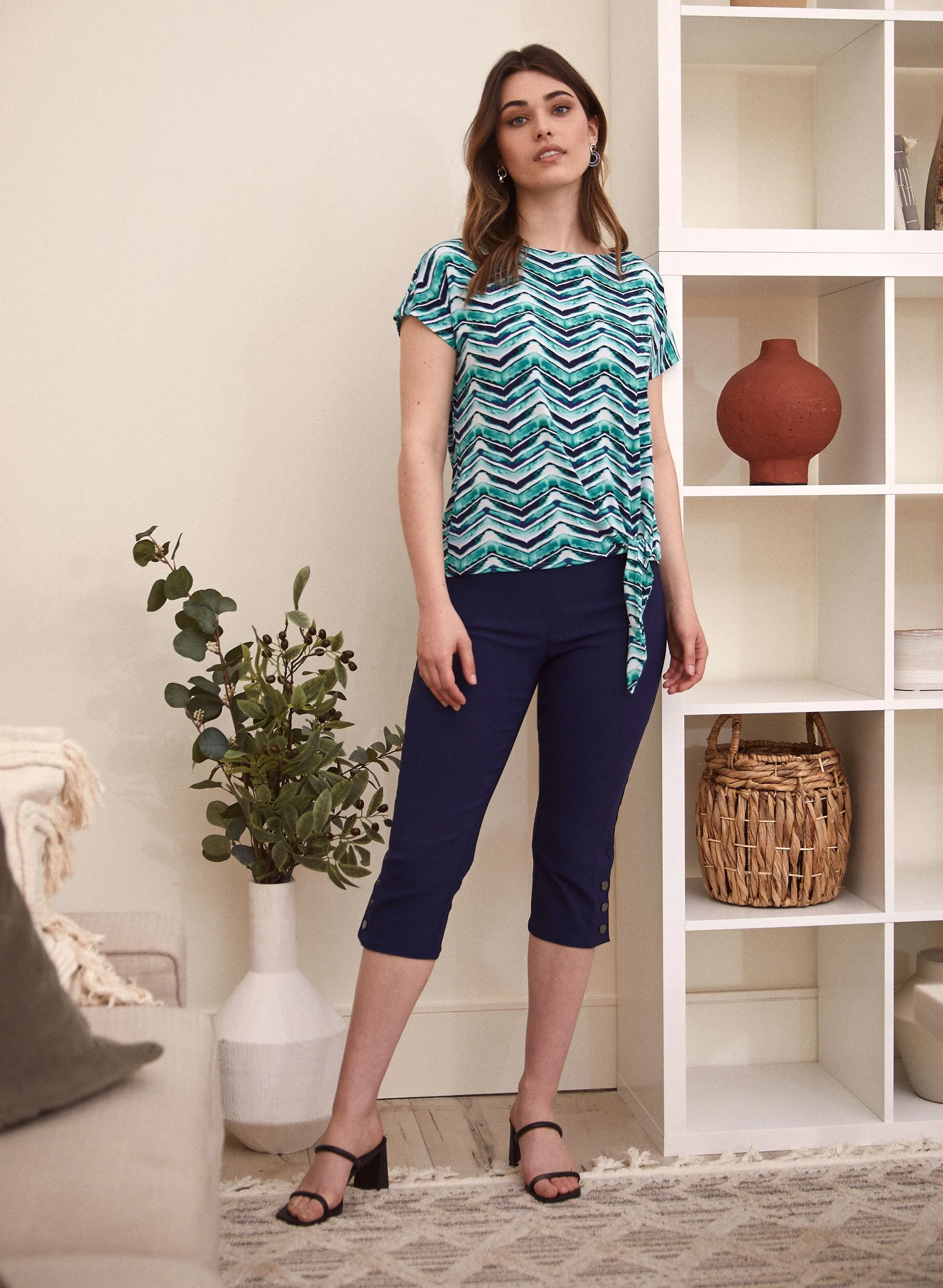 Button Detail Pull-On Capris sold by Laura product image thumbnail 3