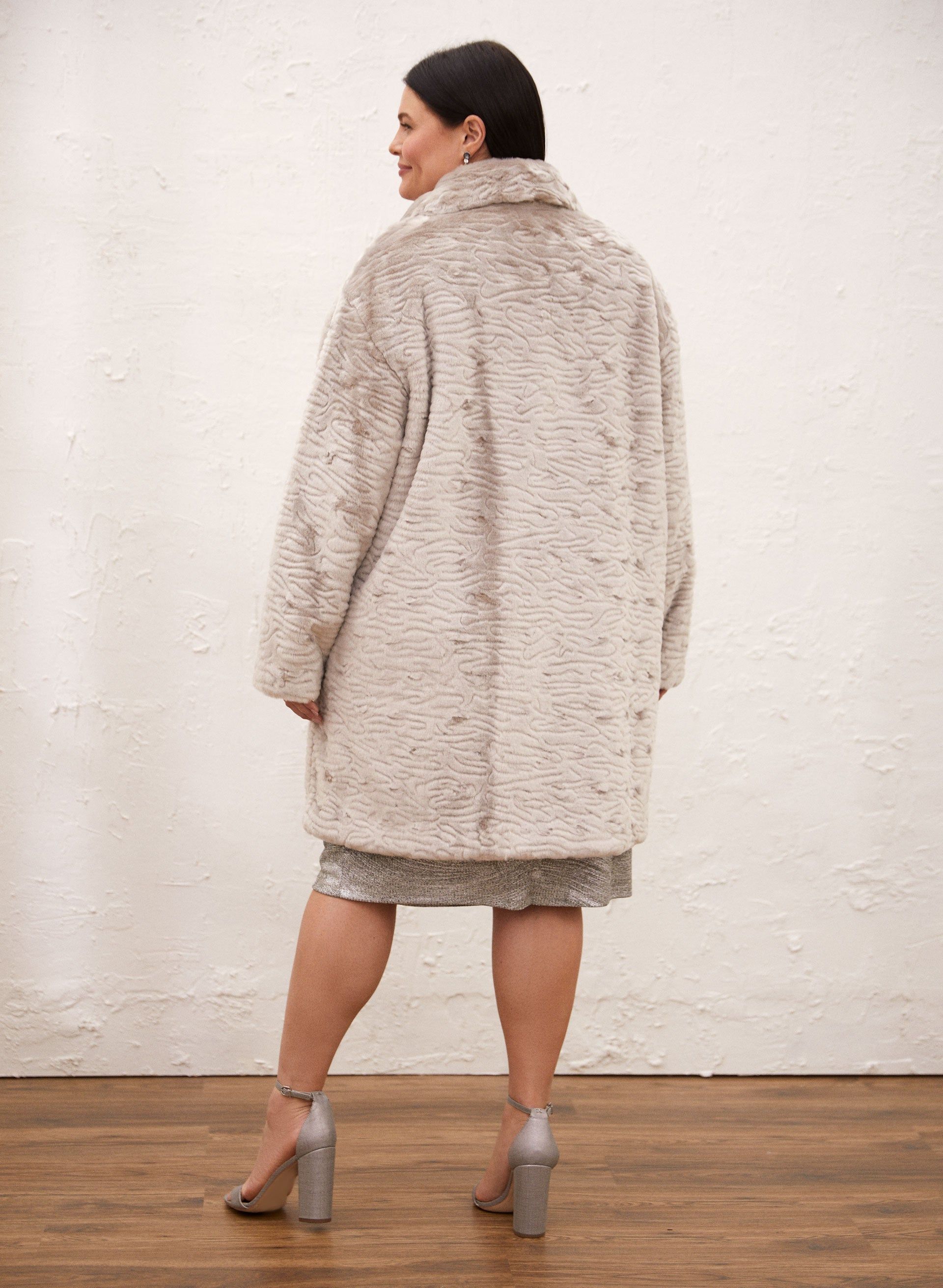 Textured Faux Fur Coat sold by Laura product image thumbnail 2