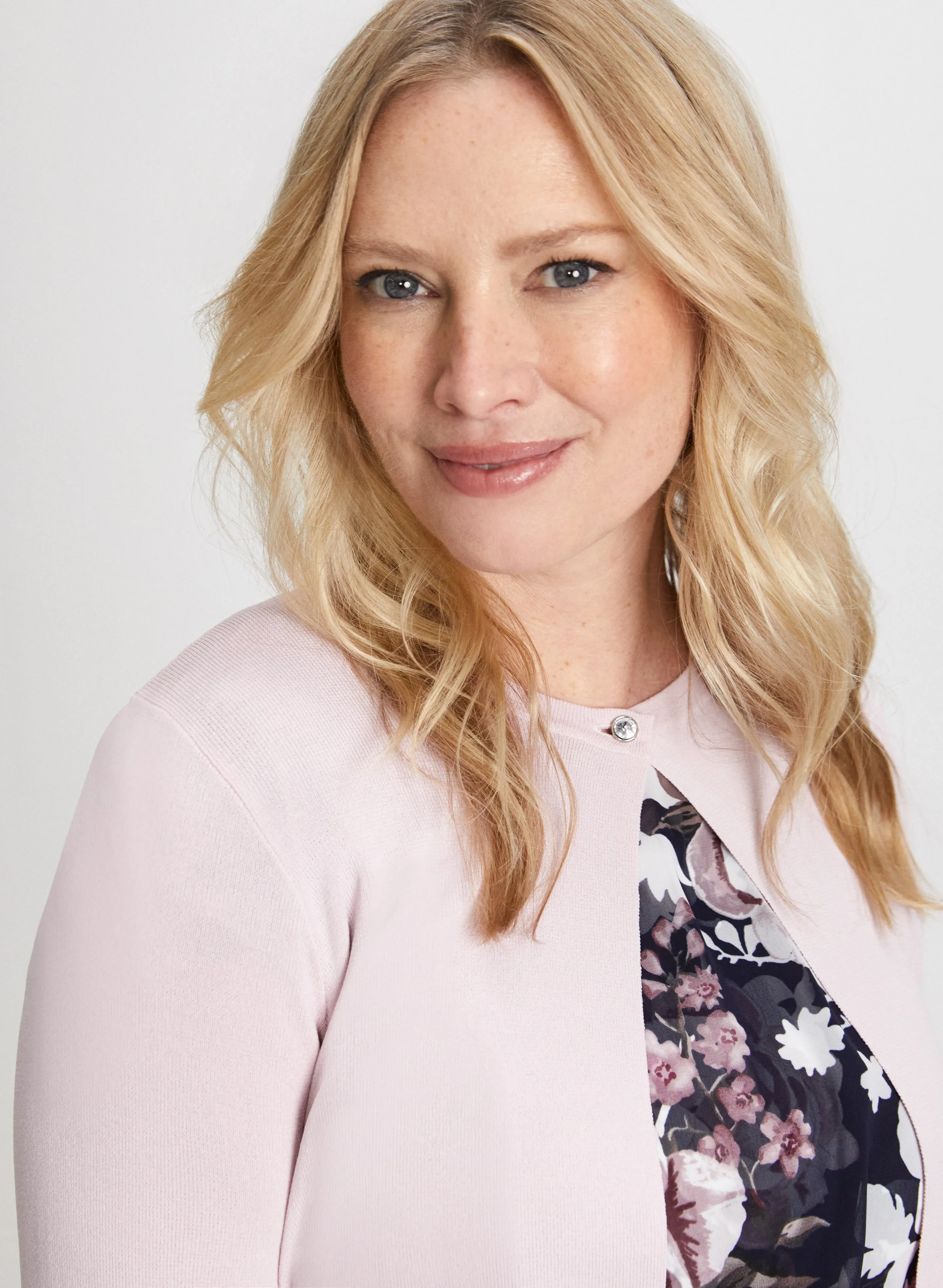 Scallop Hem Cardigan sold by Laura product image thumbnail 2