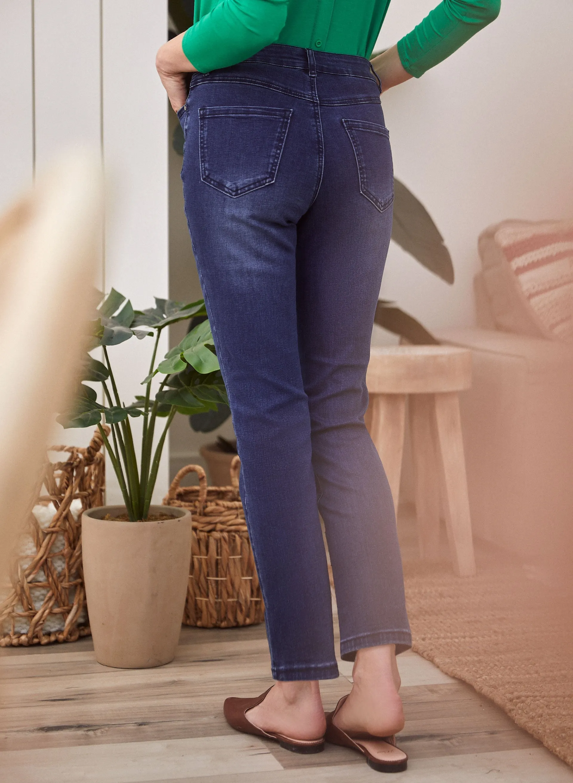 Straight Leg Jeans sold by Laura product image thumbnail 2