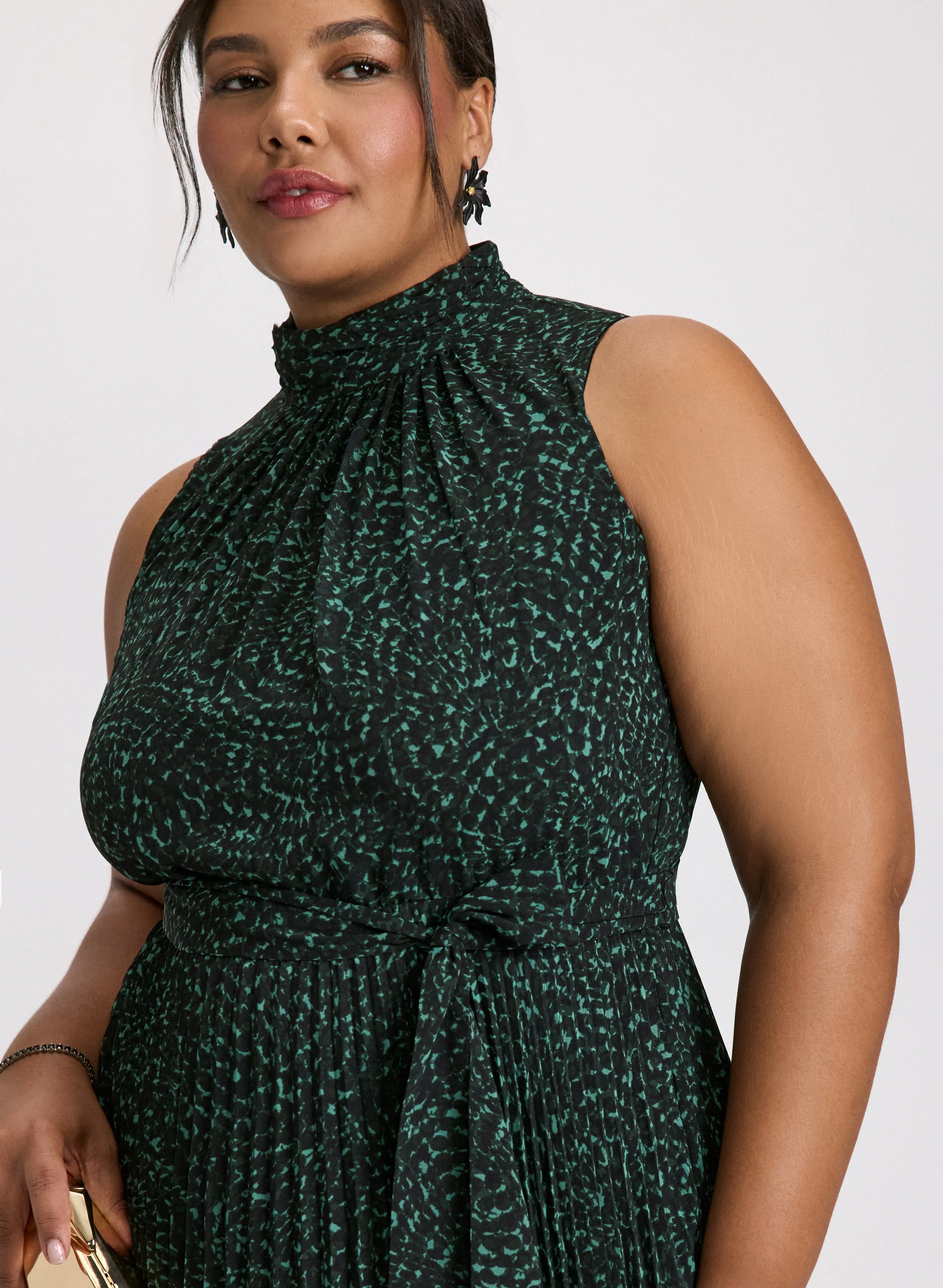 Geometric Print Asymmetrical Hem Dress sold by Laura product image thumbnail 5