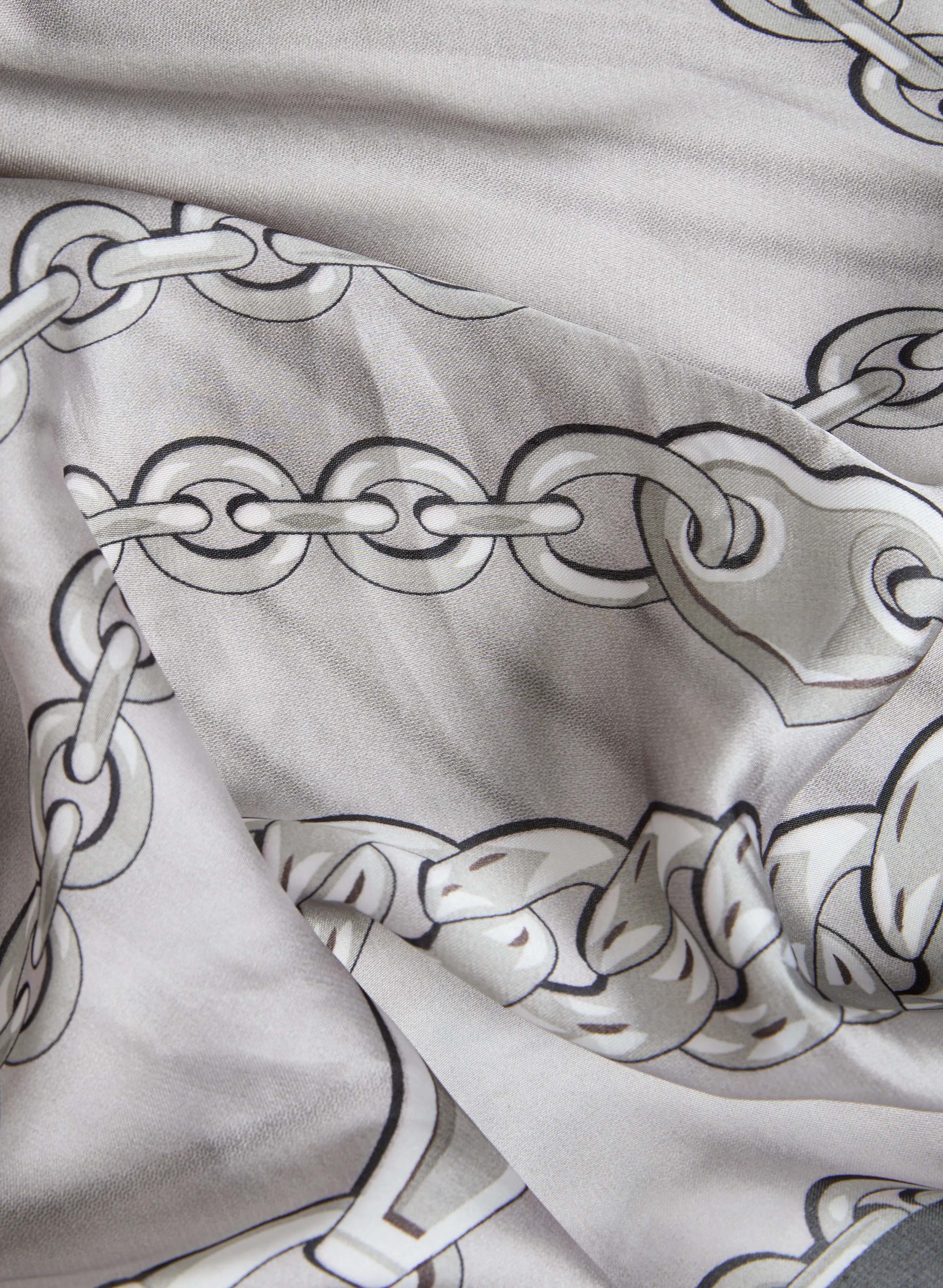 Chain Link Print Square Scarf sold by Laura product image thumbnail 2