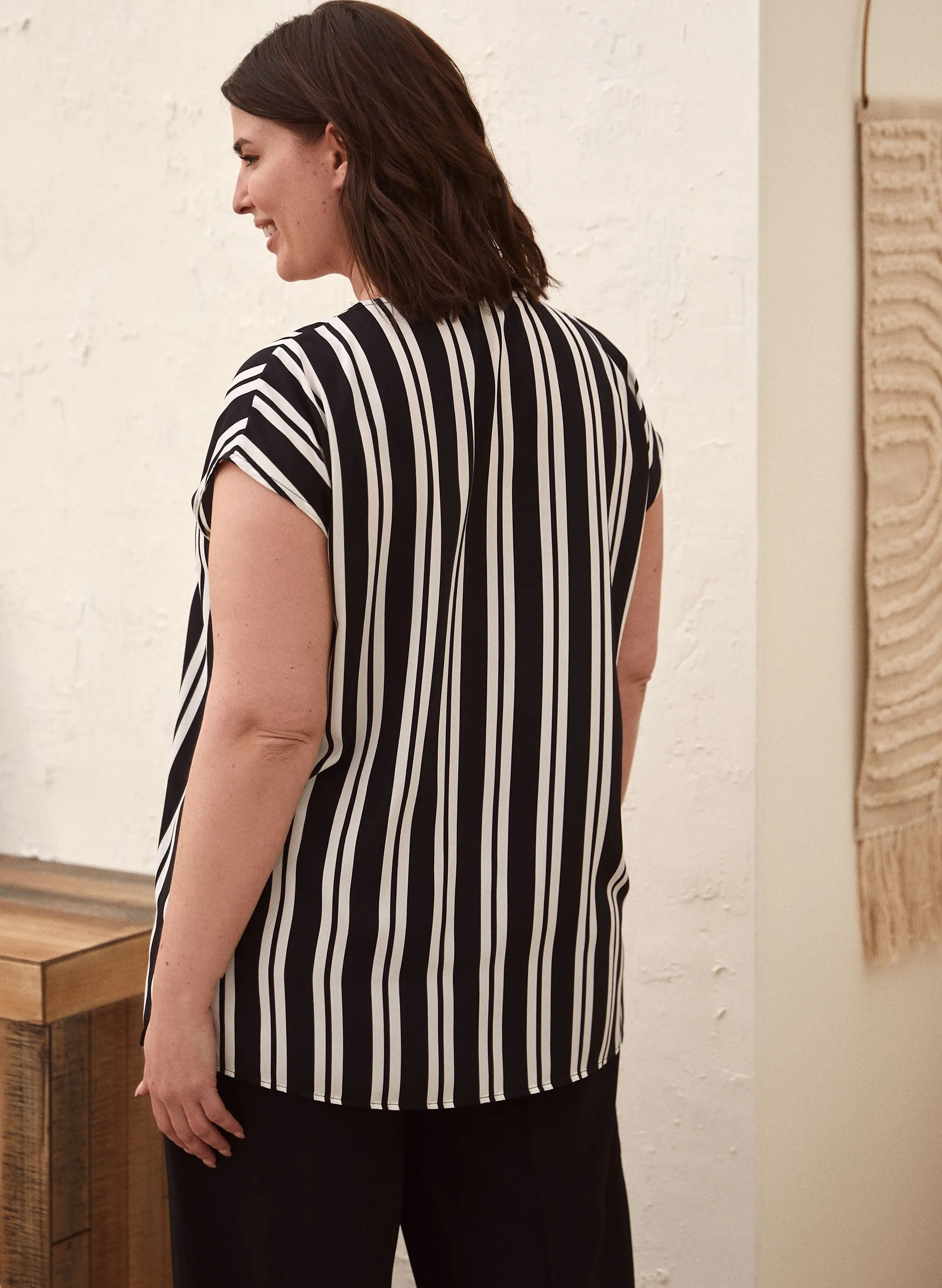 Stripe Print Popover Top sold by Laura product image thumbnail 4