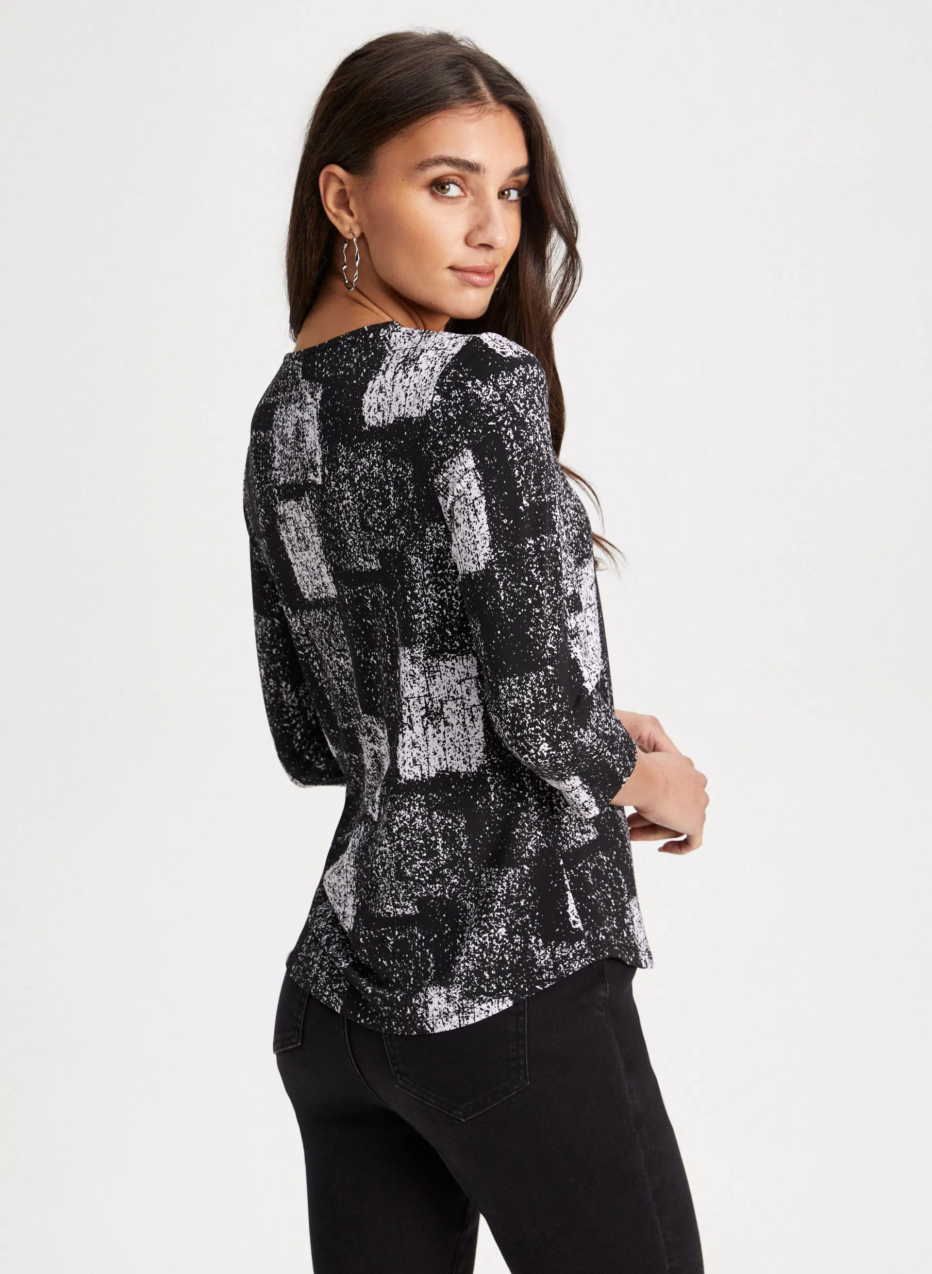 Abstract Geometric Print Top sold by Laura product image thumbnail 2