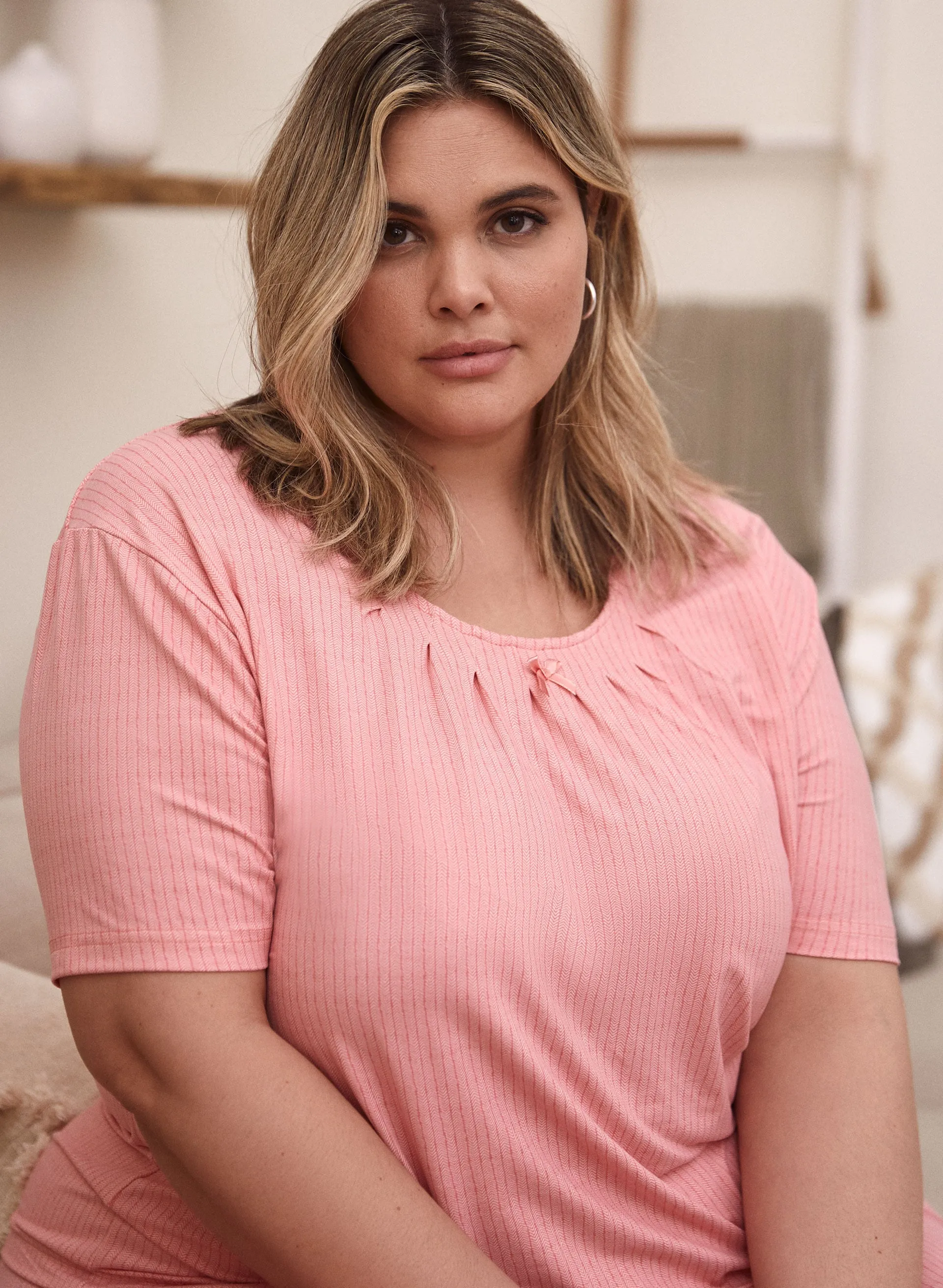 Zigzag Print Pyjama Set sold by Laura product image thumbnail 4