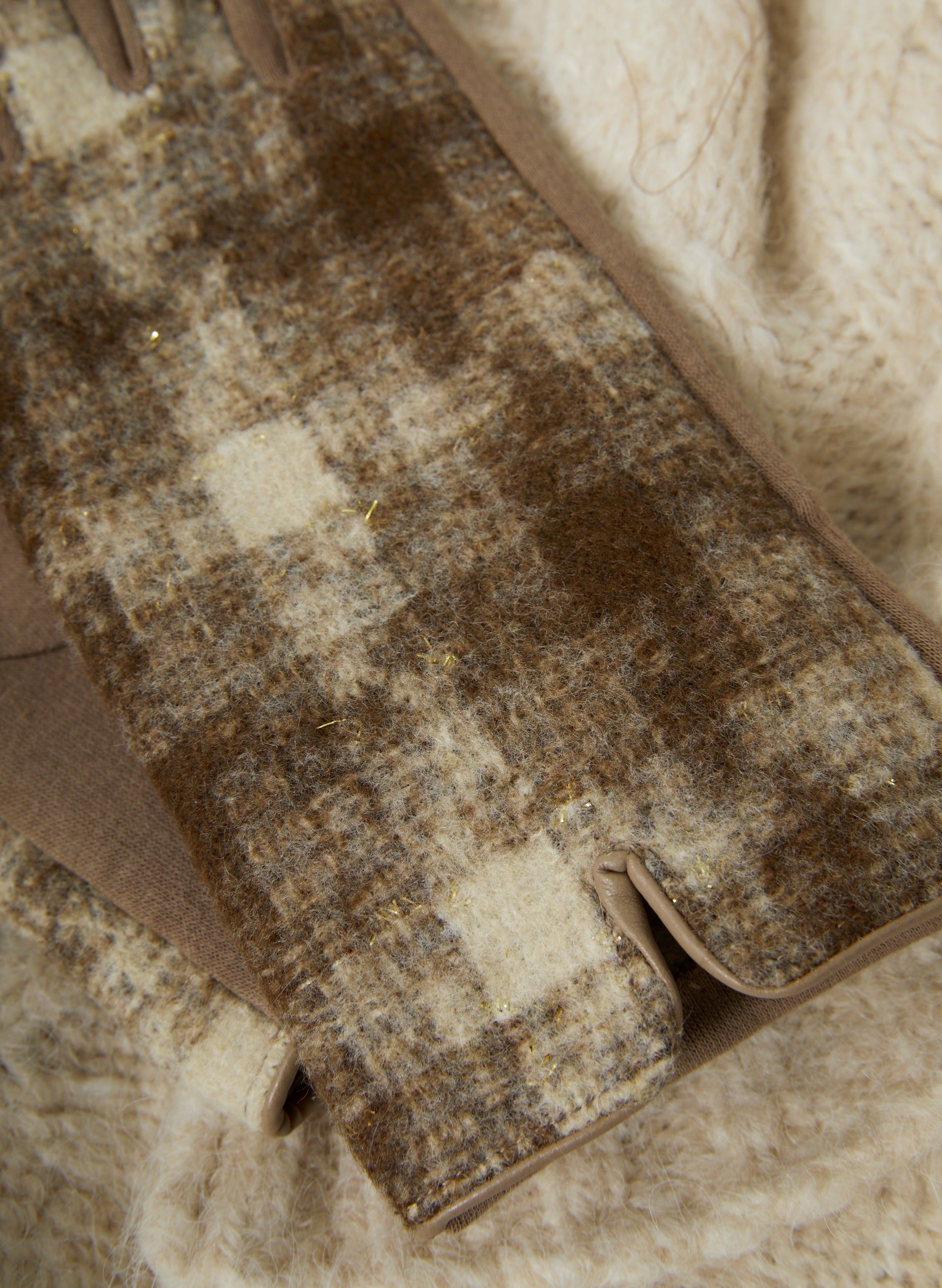 Plaid Print Gloves sold by Laura product image thumbnail 2