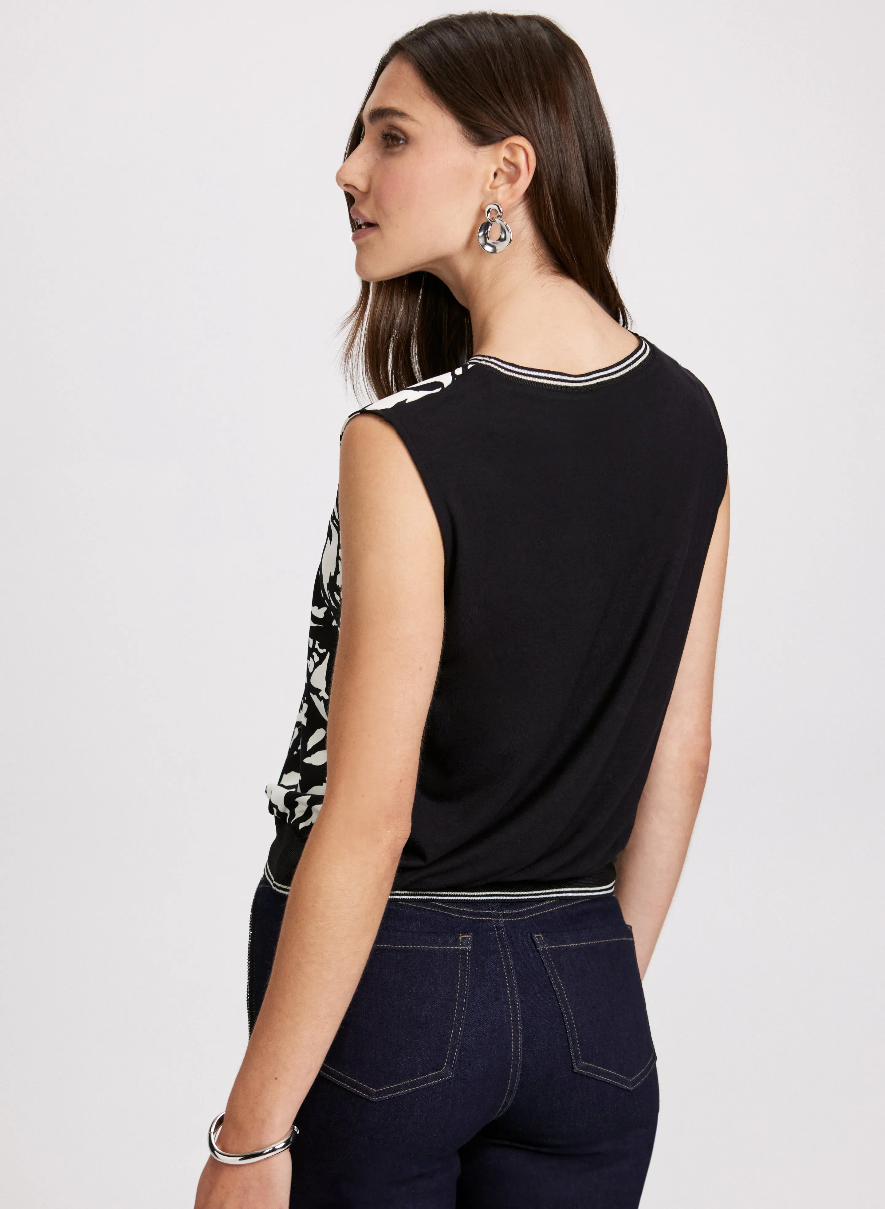 Abstract Print Drop Shoulder Top sold by Laura product image thumbnail 4