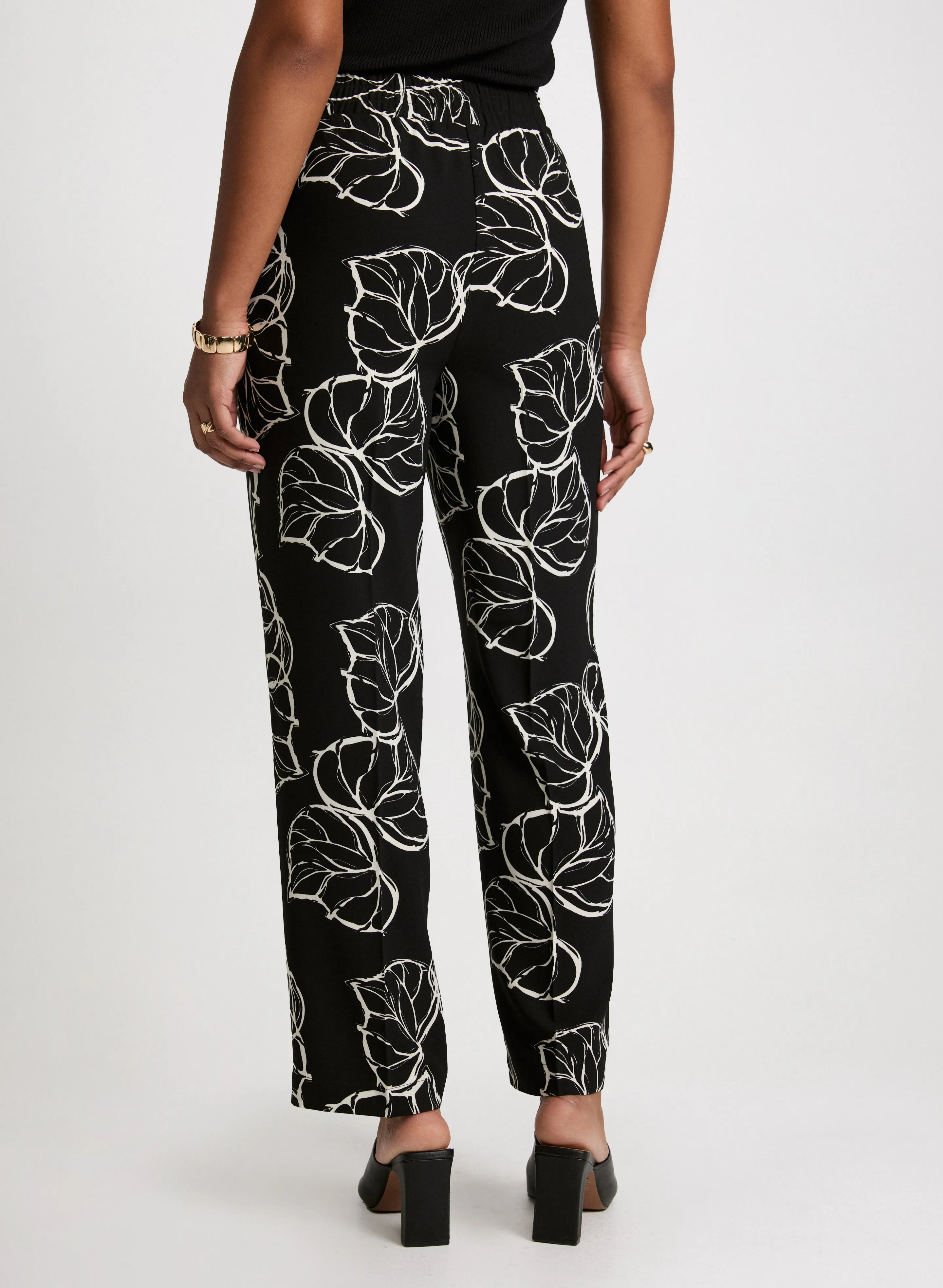 Wide-Leg Crepe Pants sold by Laura product image thumbnail 2