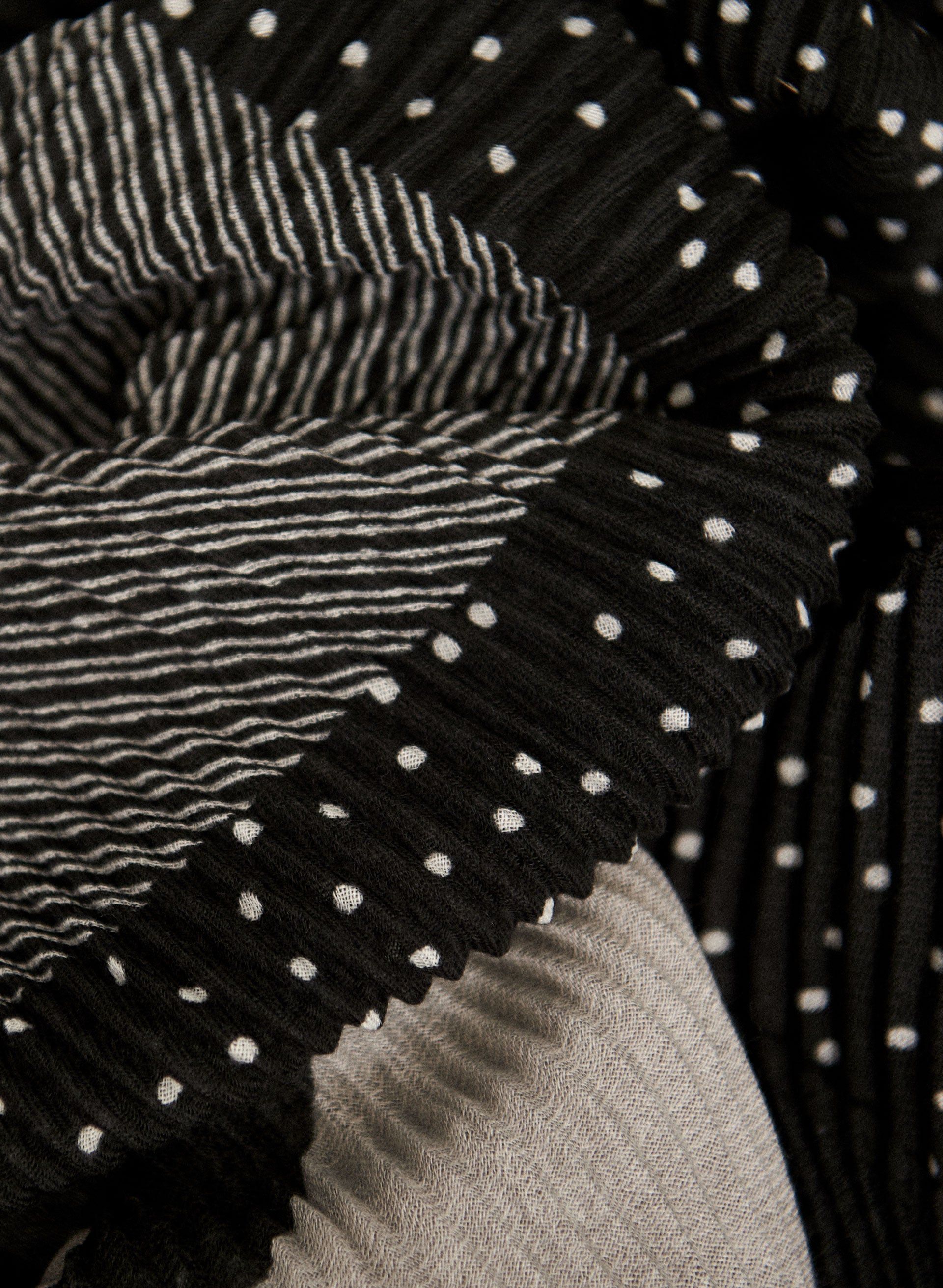 Multi Print Pleated Lightweight Scarf sold by Laura product image thumbnail 2