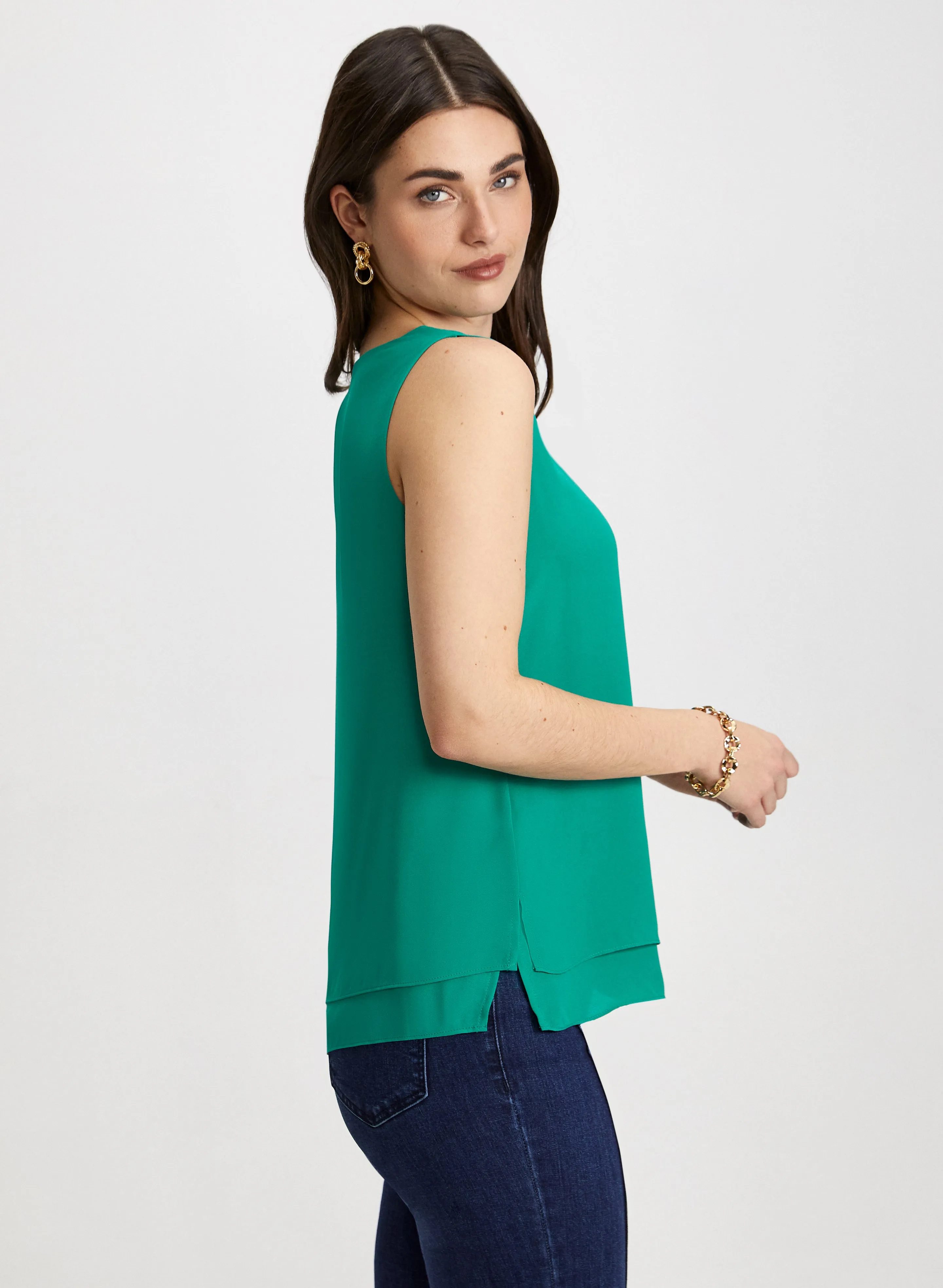 Essential Sleeveless Blouse sold by Laura product image thumbnail 5