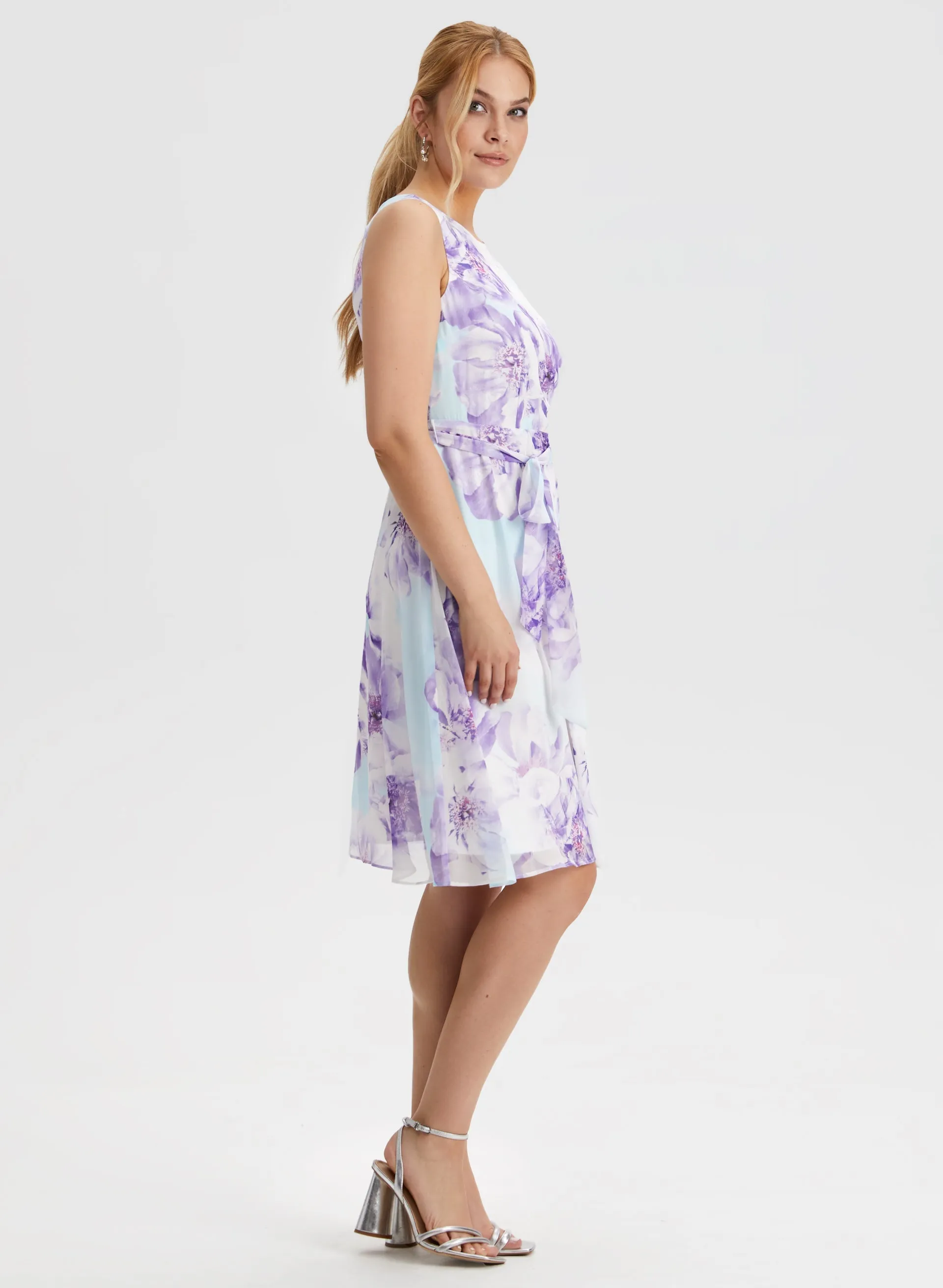 Floral Print Belted Dress sold by Laura product image thumbnail 3