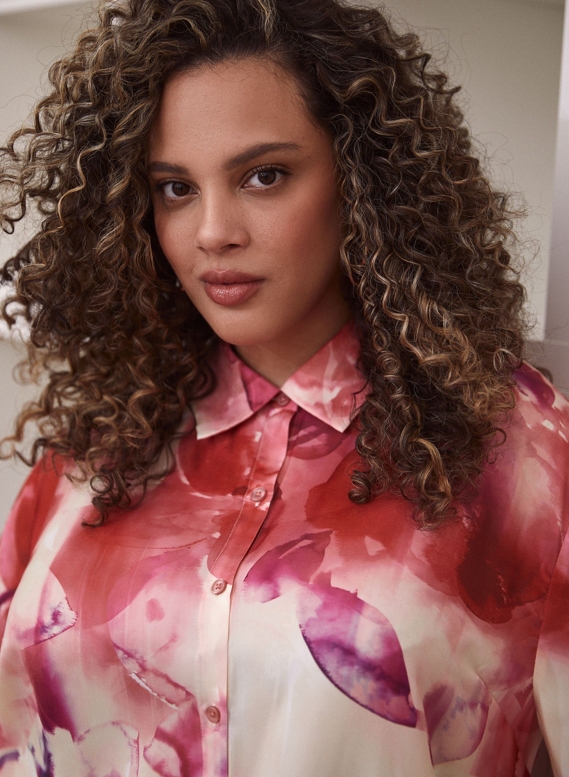 Watercolour Print Blouse sold by Laura product image thumbnail 2