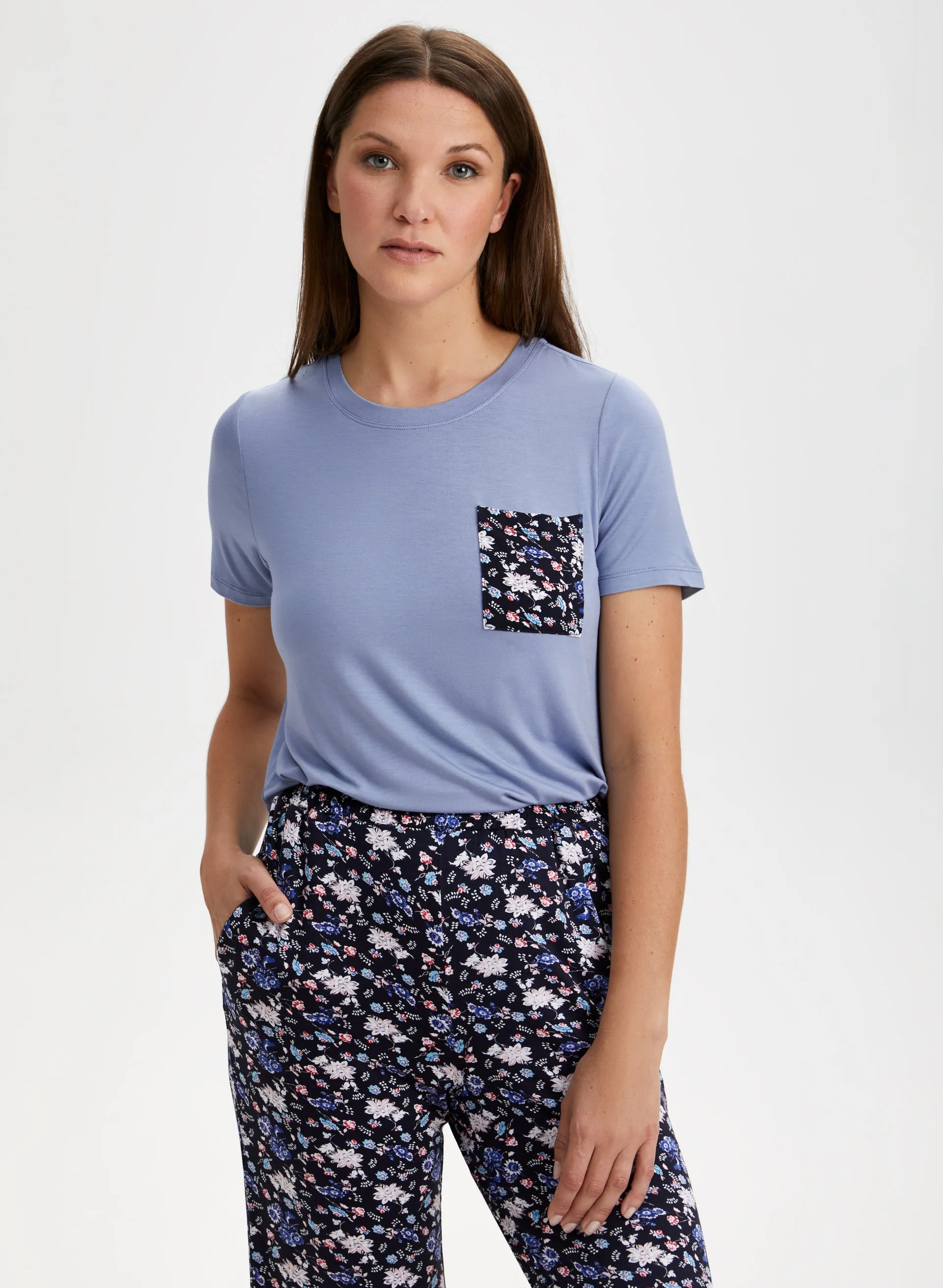 Prints PJ Top and Capri Set sold by Laura product image thumbnail 5