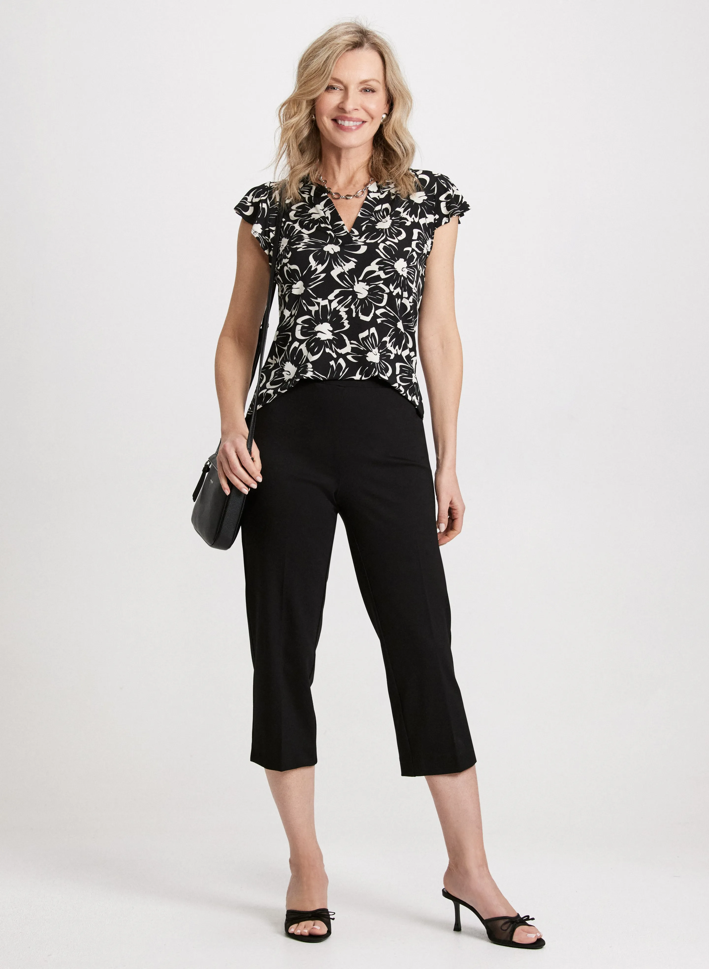 Slit Detail Straight-Leg Capris sold by Laura product image thumbnail 3