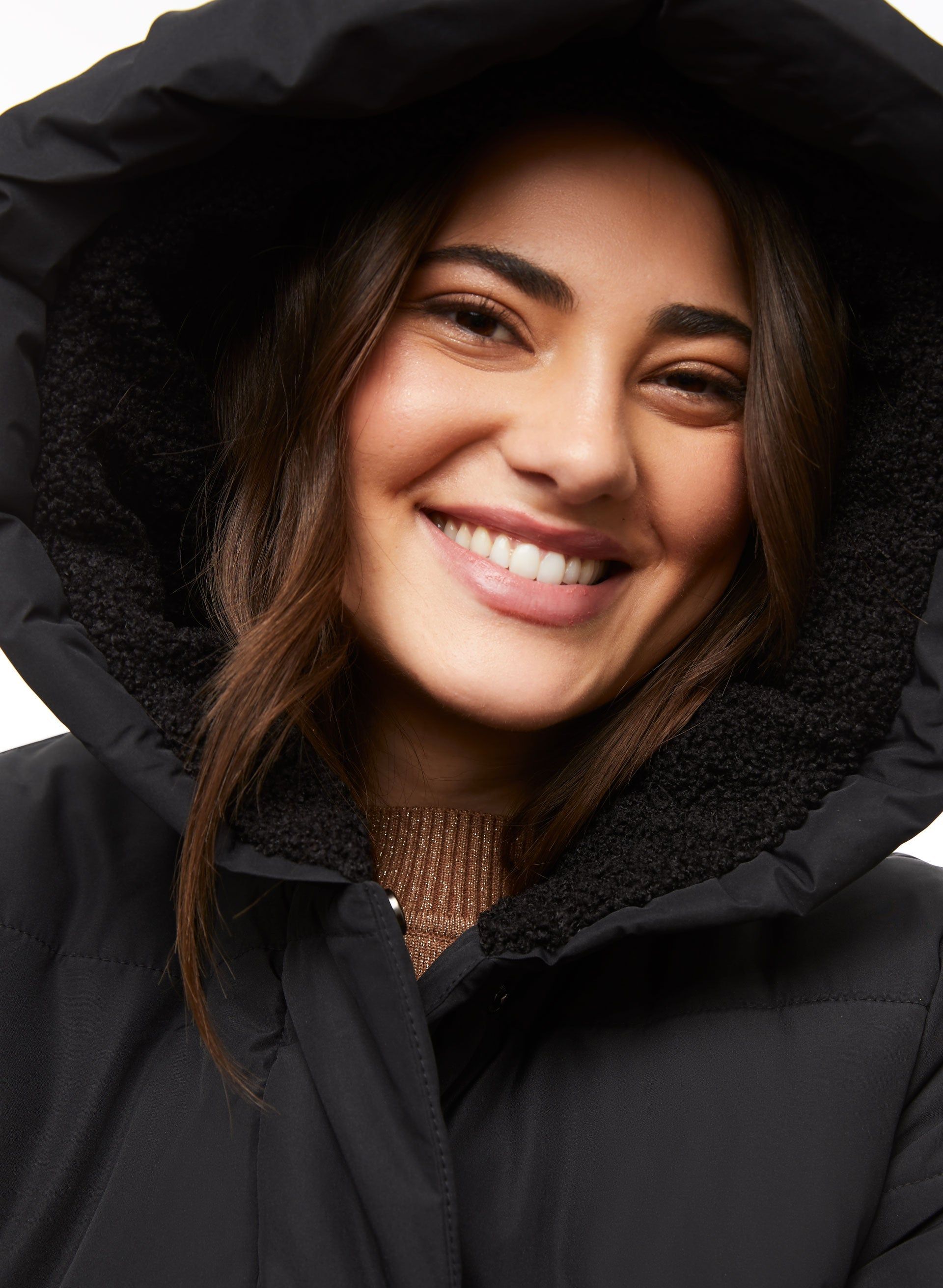 Vegan Down Quilted Coat sold by Laura product image thumbnail 4