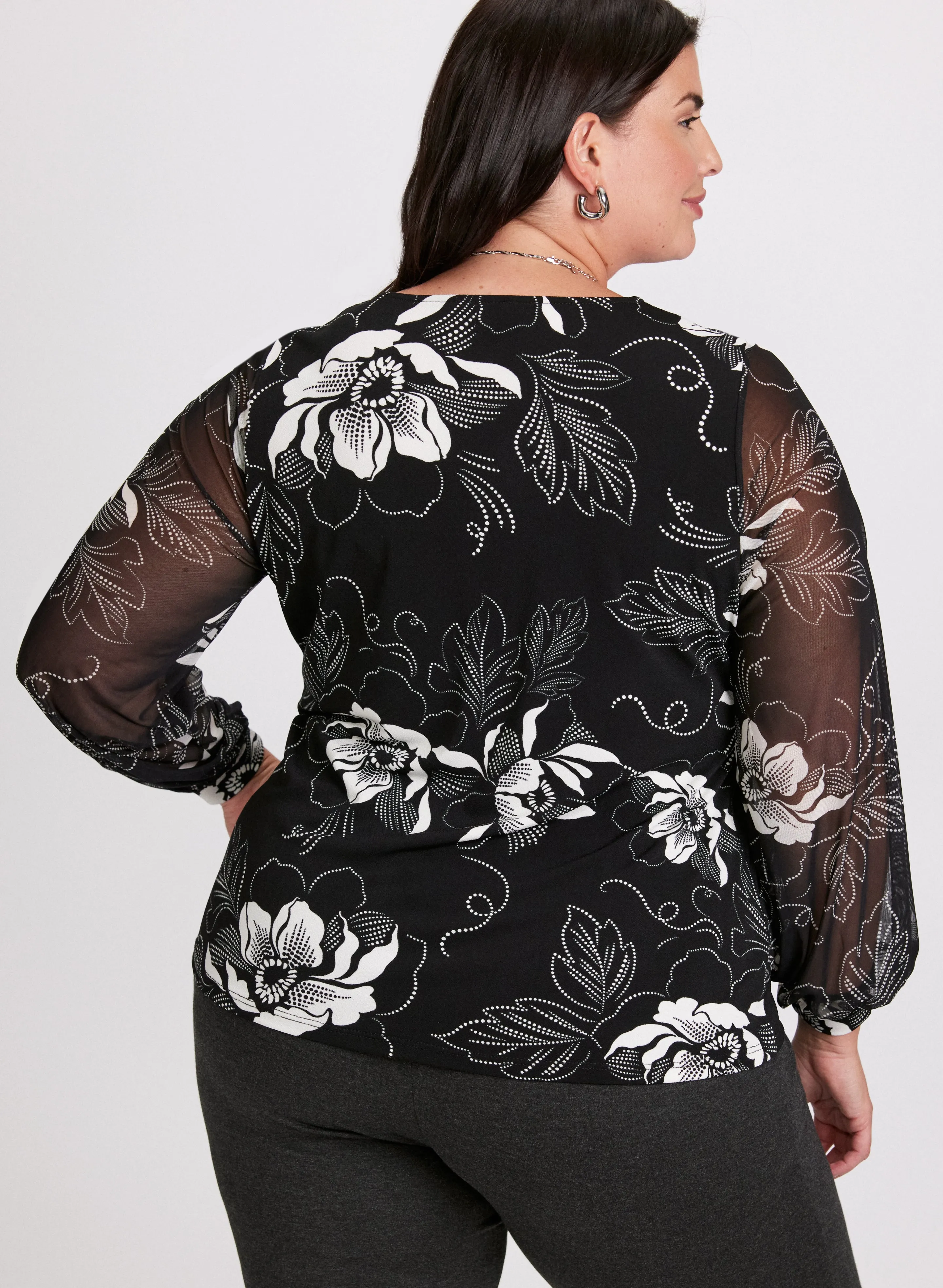 Floral Balloon Sleeve Top sold by Laura product image thumbnail 4