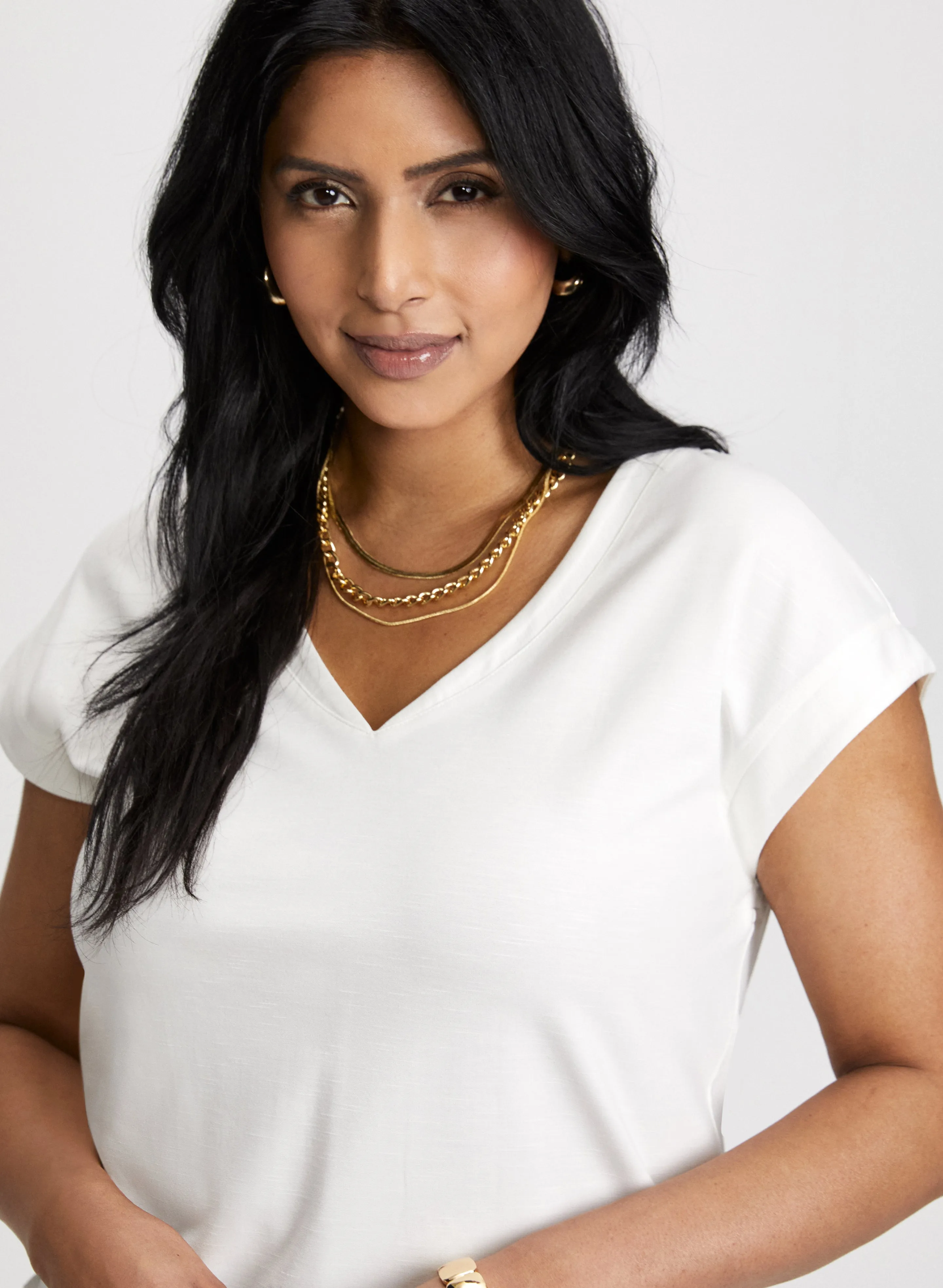 Short Sleeve V-Neck Top sold by Laura product image thumbnail 2