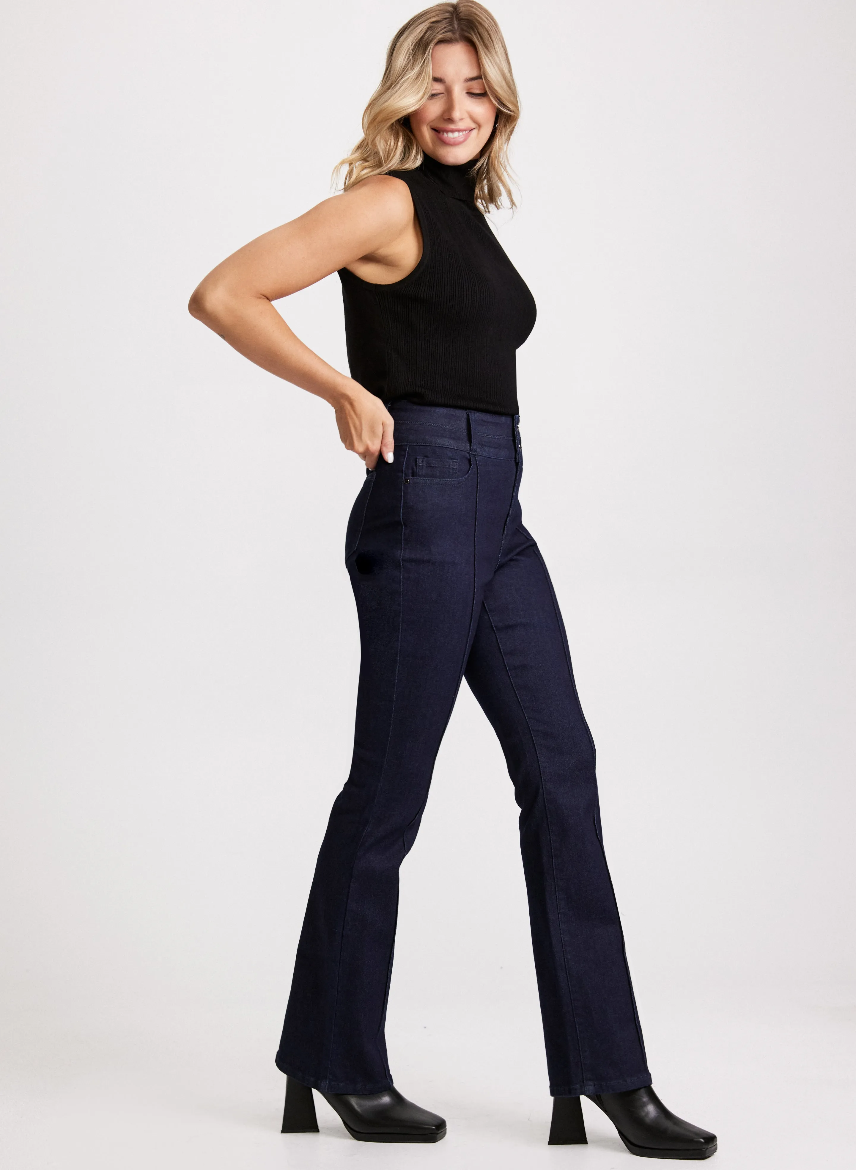 Flared Pintuck Jeans sold by Laura product image thumbnail 4