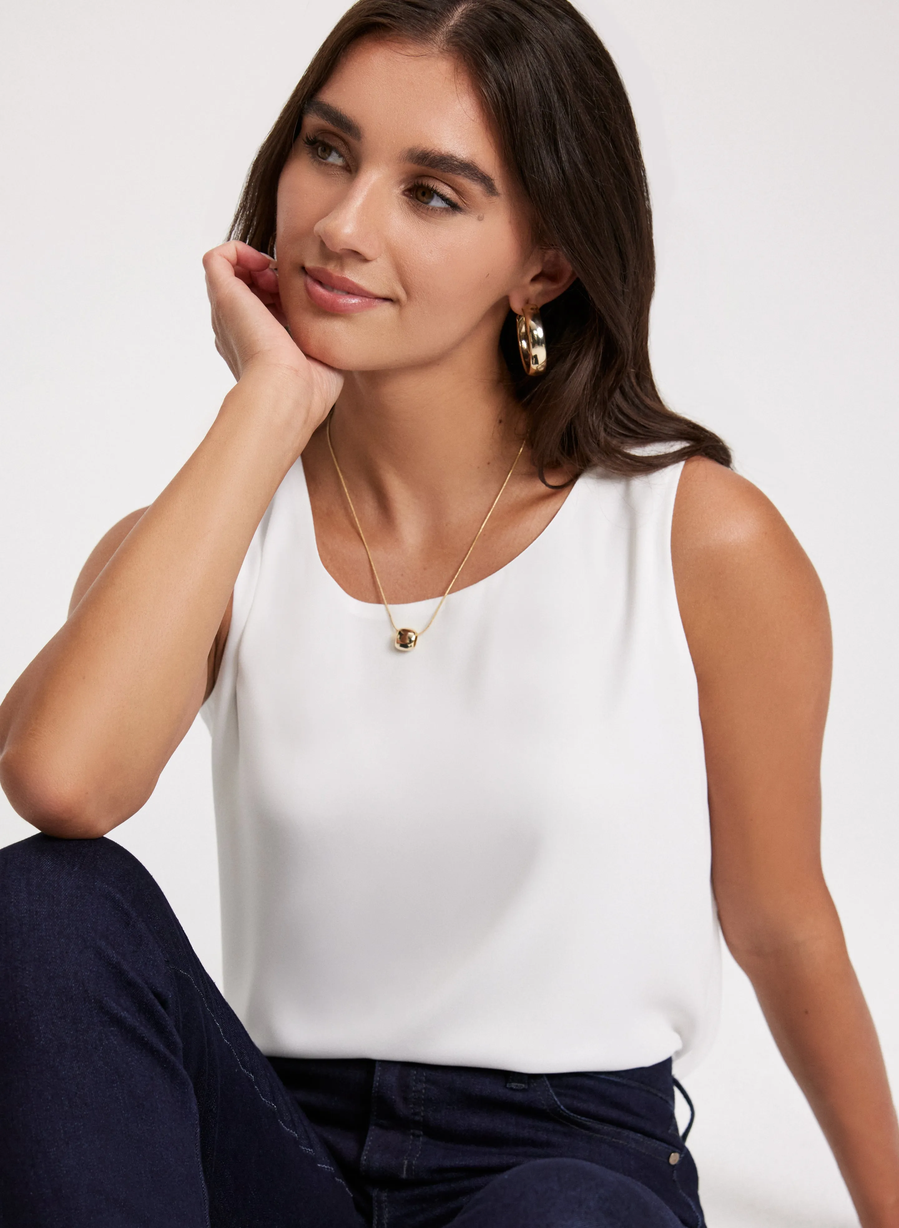 Essential Sleeveless Blouse sold by Laura product image thumbnail 2