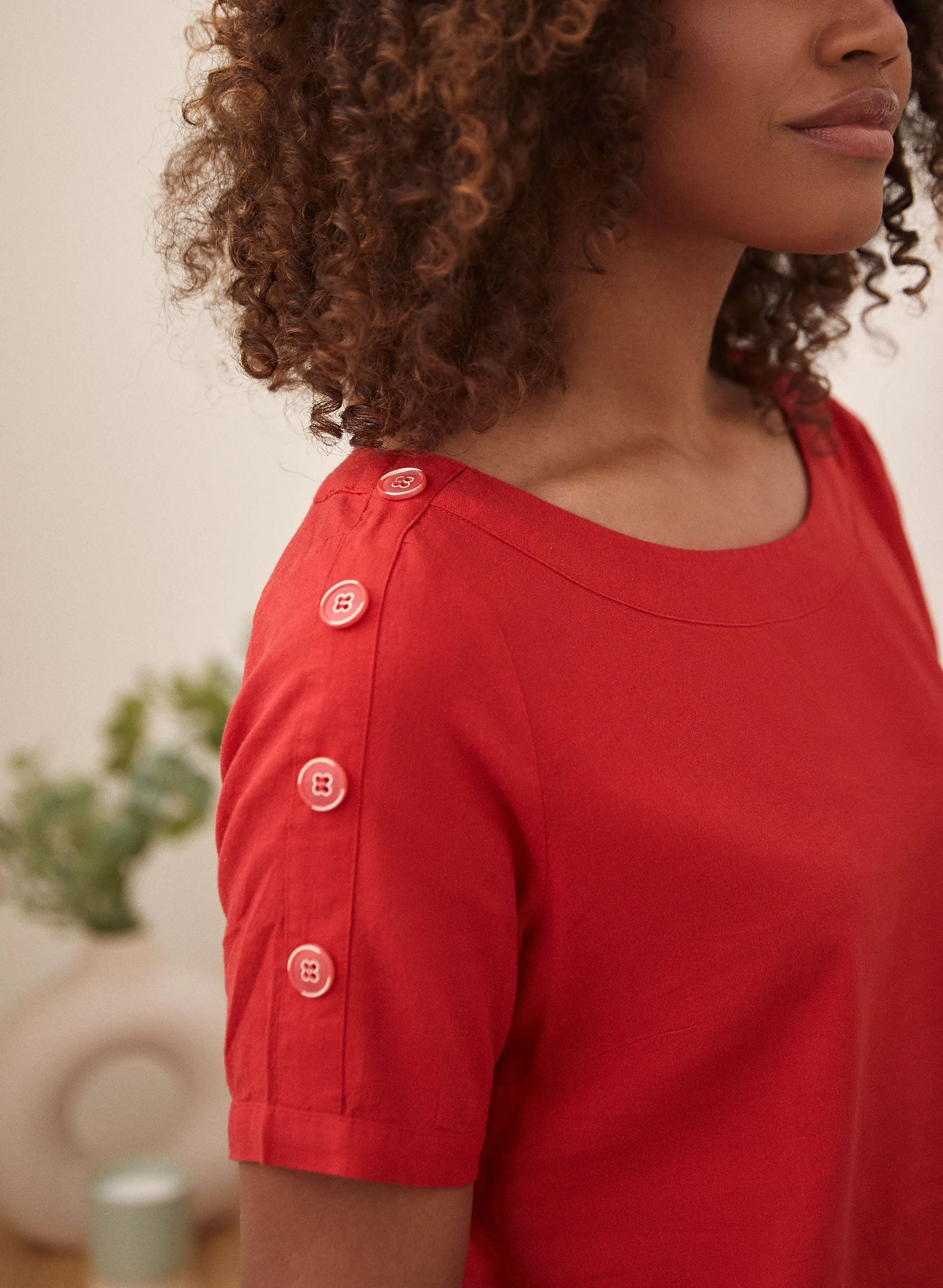 Button Detail Linen Top sold by Laura product image thumbnail 3