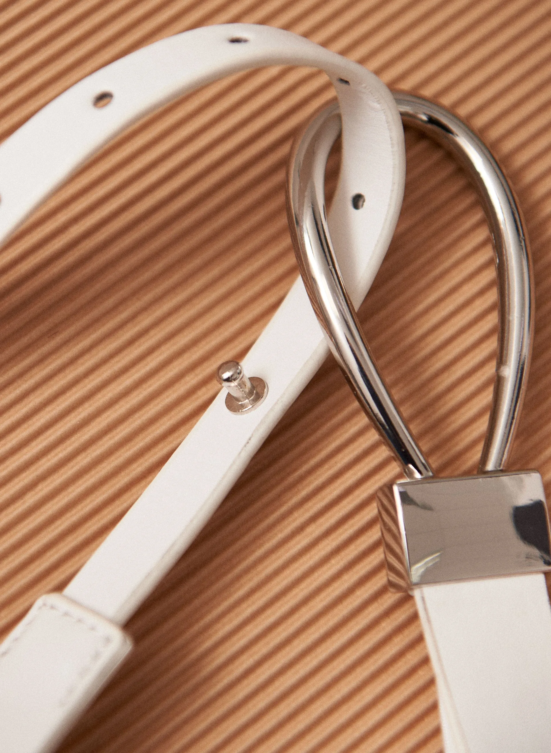 Thin Loop Buckle Belt sold by Laura product image thumbnail 2