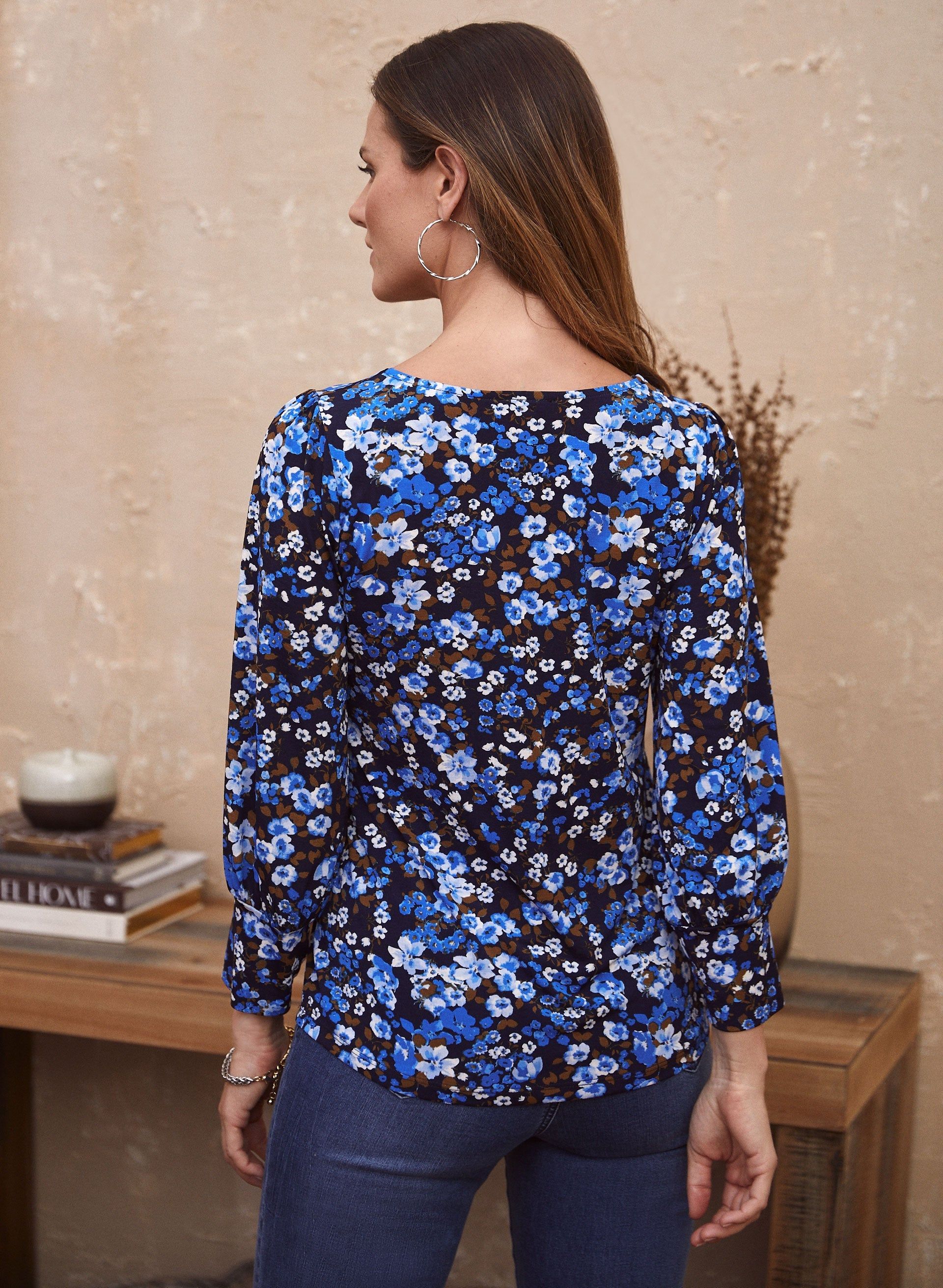 Floral Print Puff Sleeve Blouse sold by Laura product image thumbnail 3