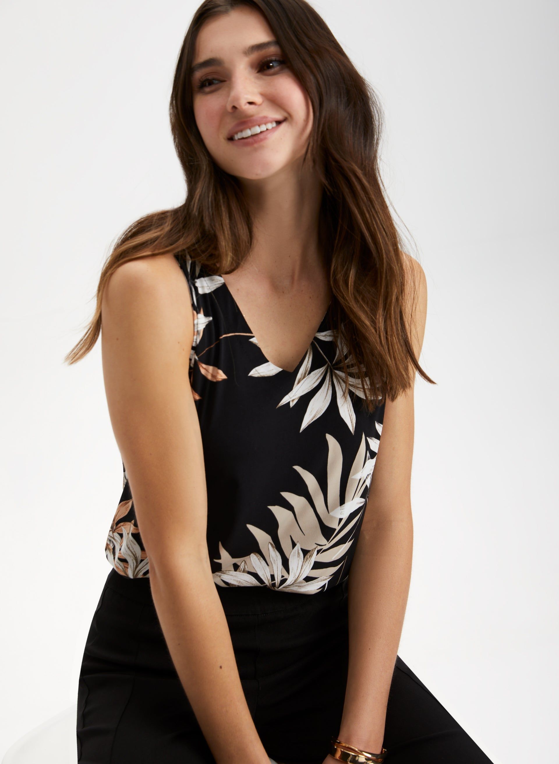 Fern Leaf Print Sleeveless Top sold by Laura product image thumbnail 5
