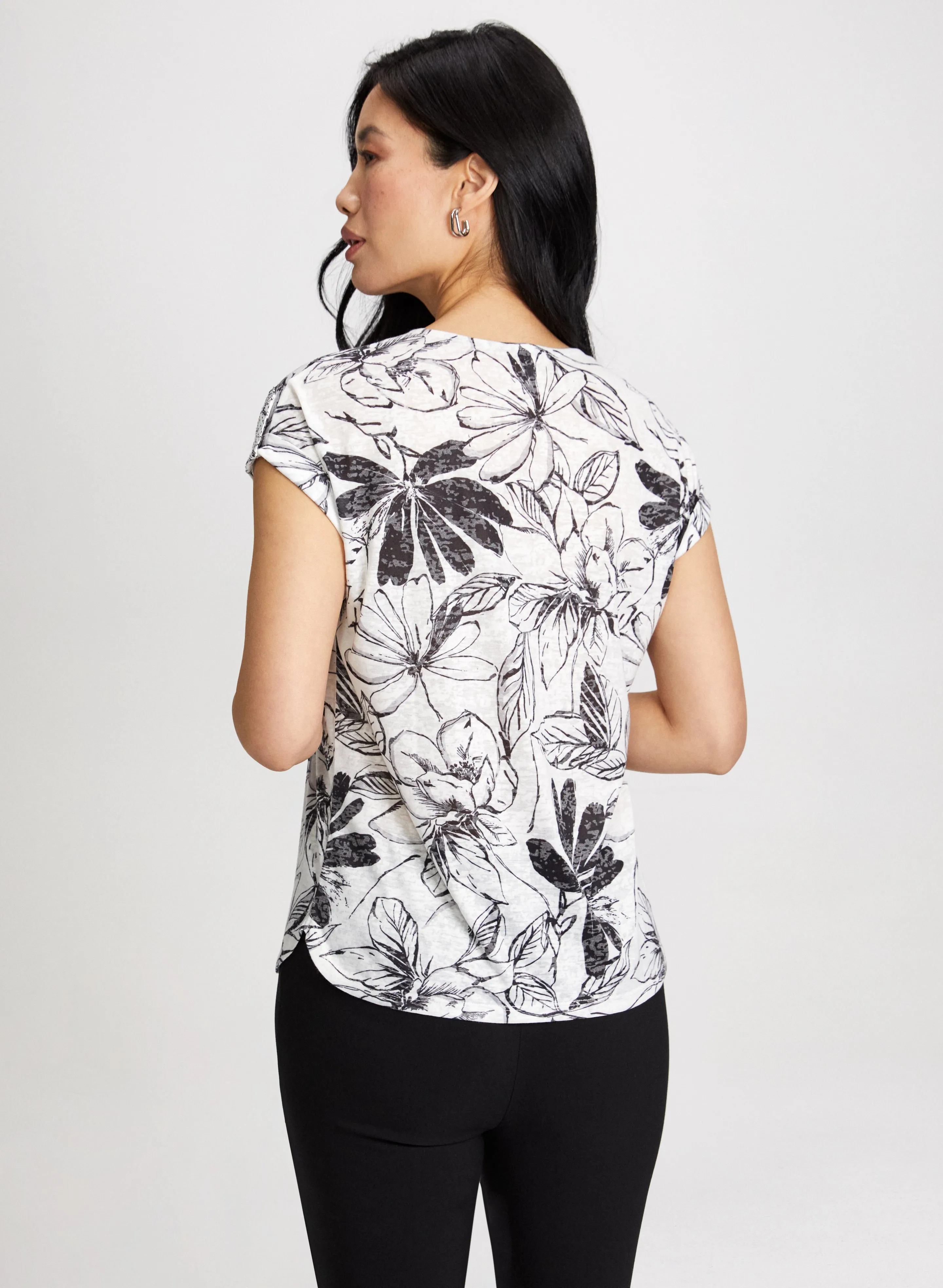 Floral Print V-Neck Tee sold by Laura product image thumbnail 4