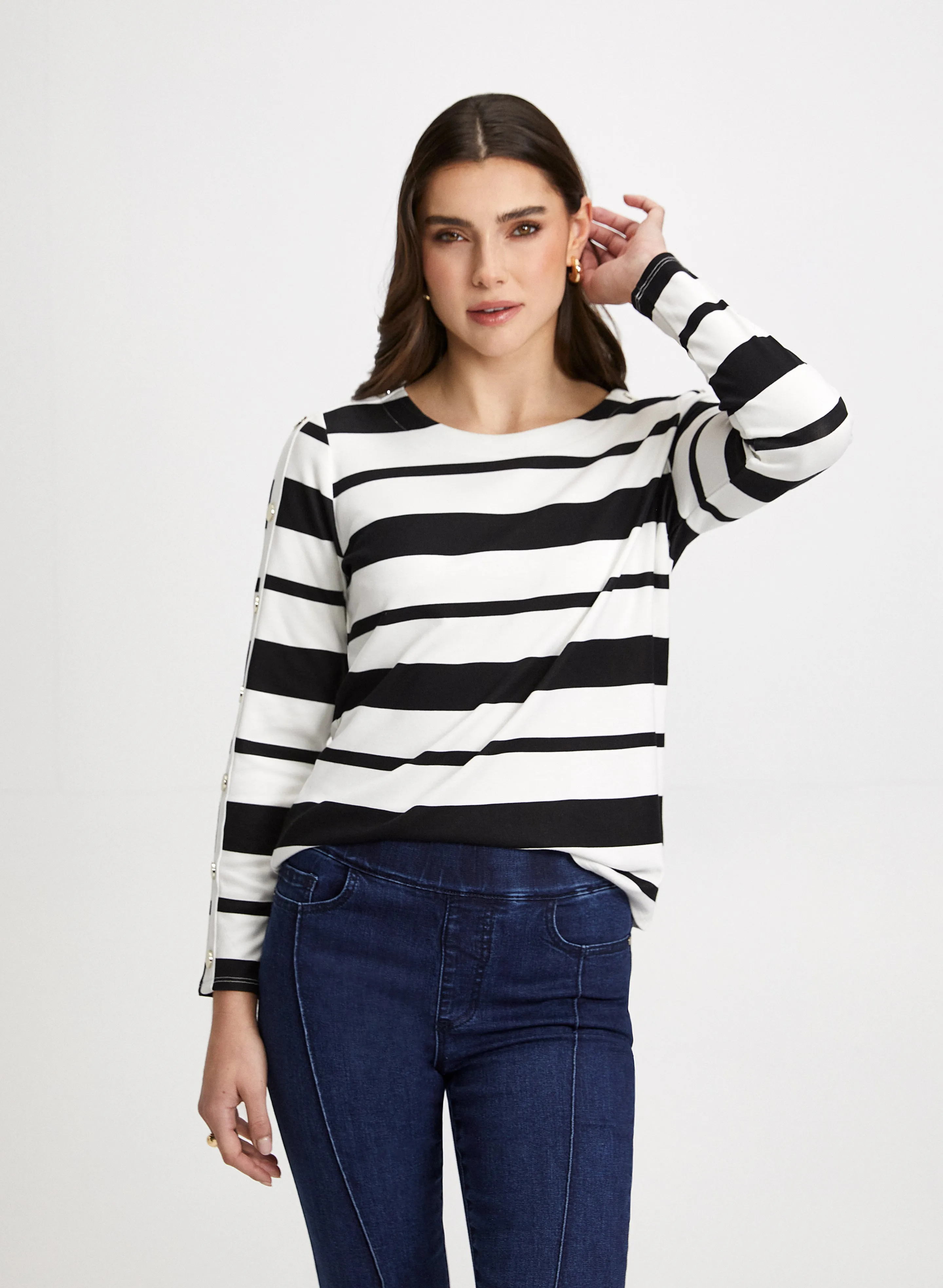 Stripe Print Top sold by Laura product image thumbnail 5