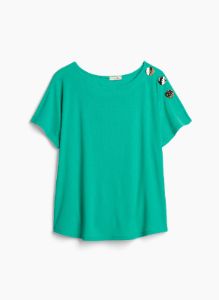 Button Detail Top sold by Laura