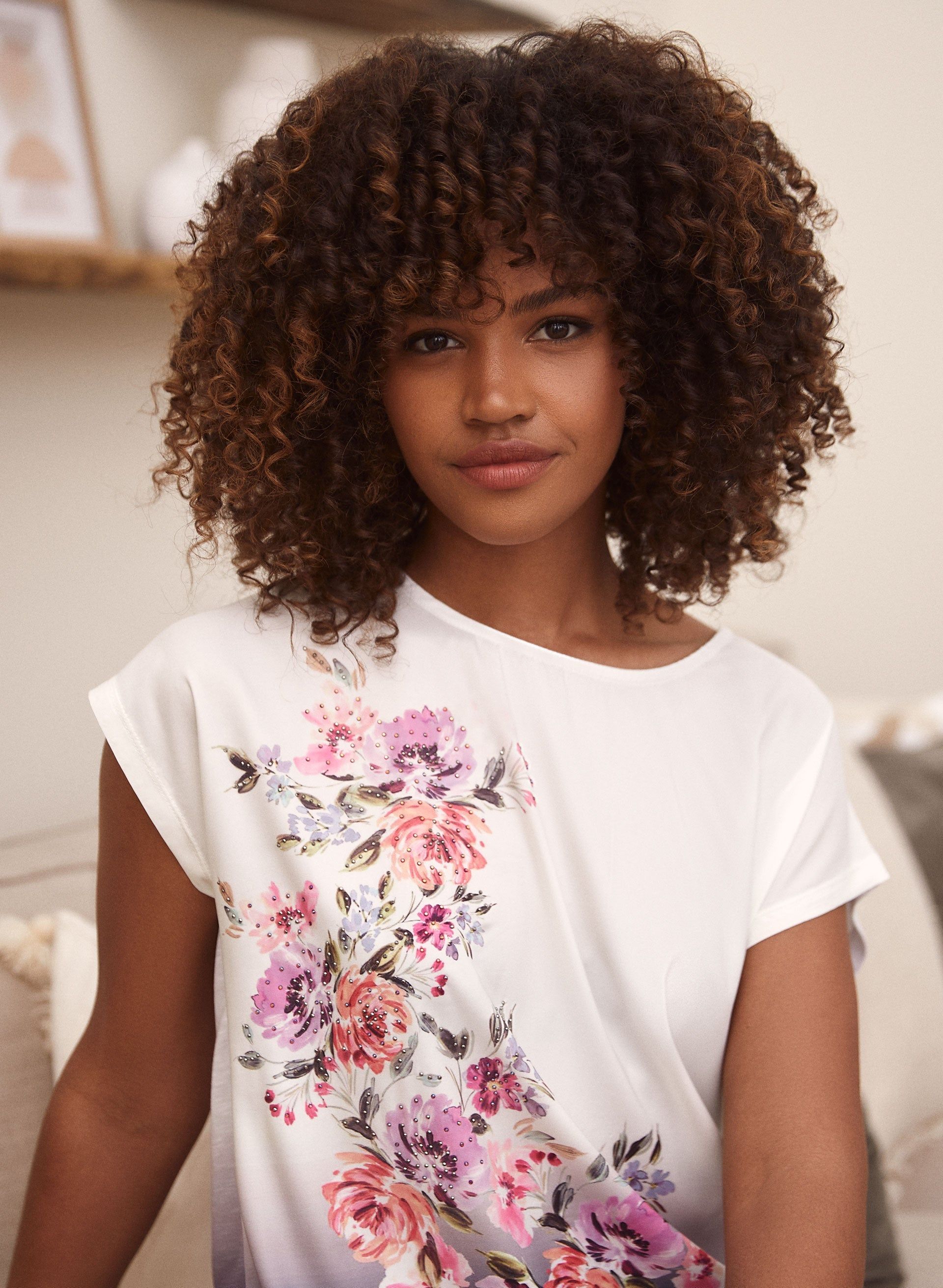 Floral Print Top sold by Laura product image thumbnail 2