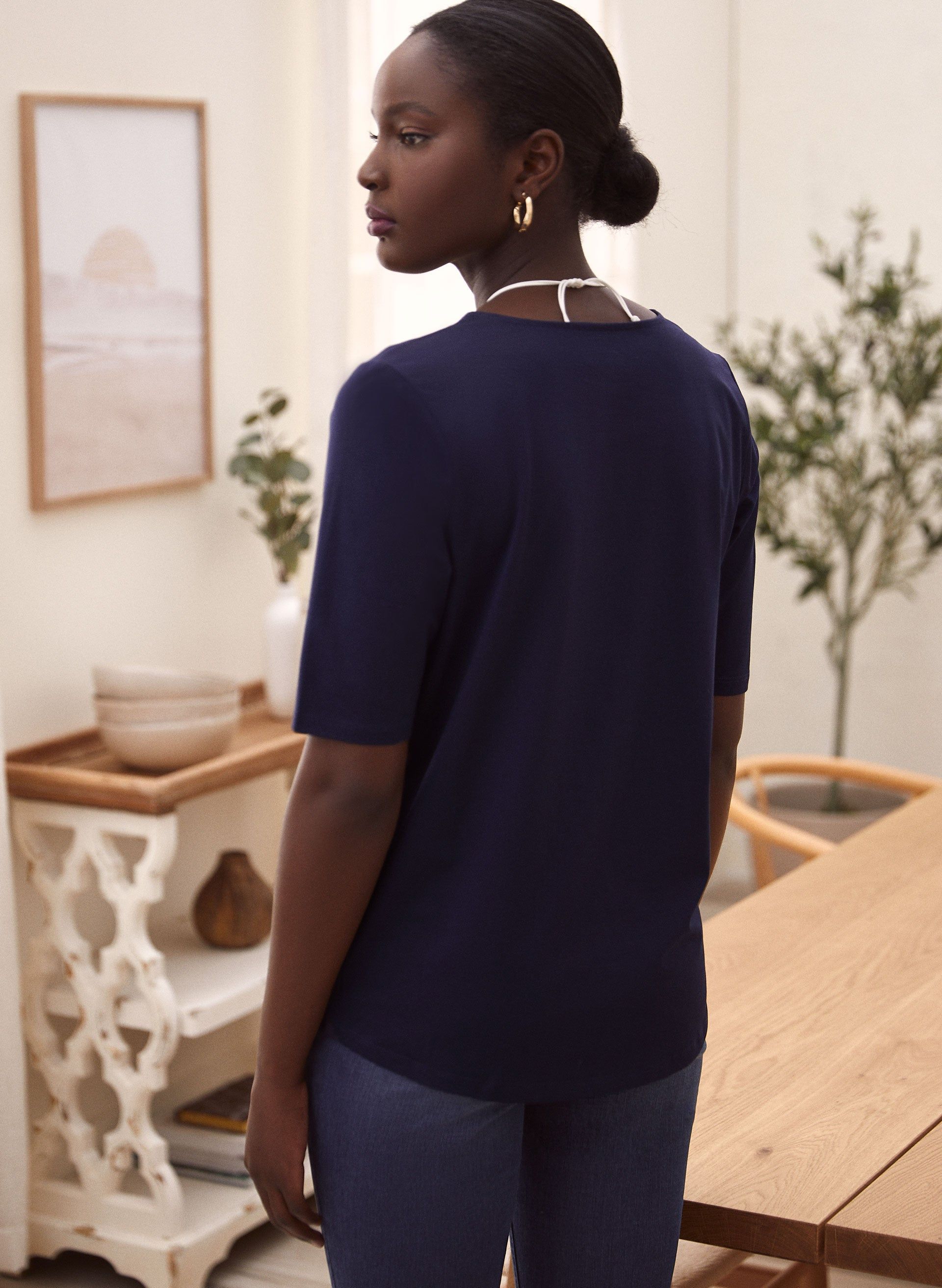 Elbow Sleeve Tee sold by Laura product image thumbnail 4