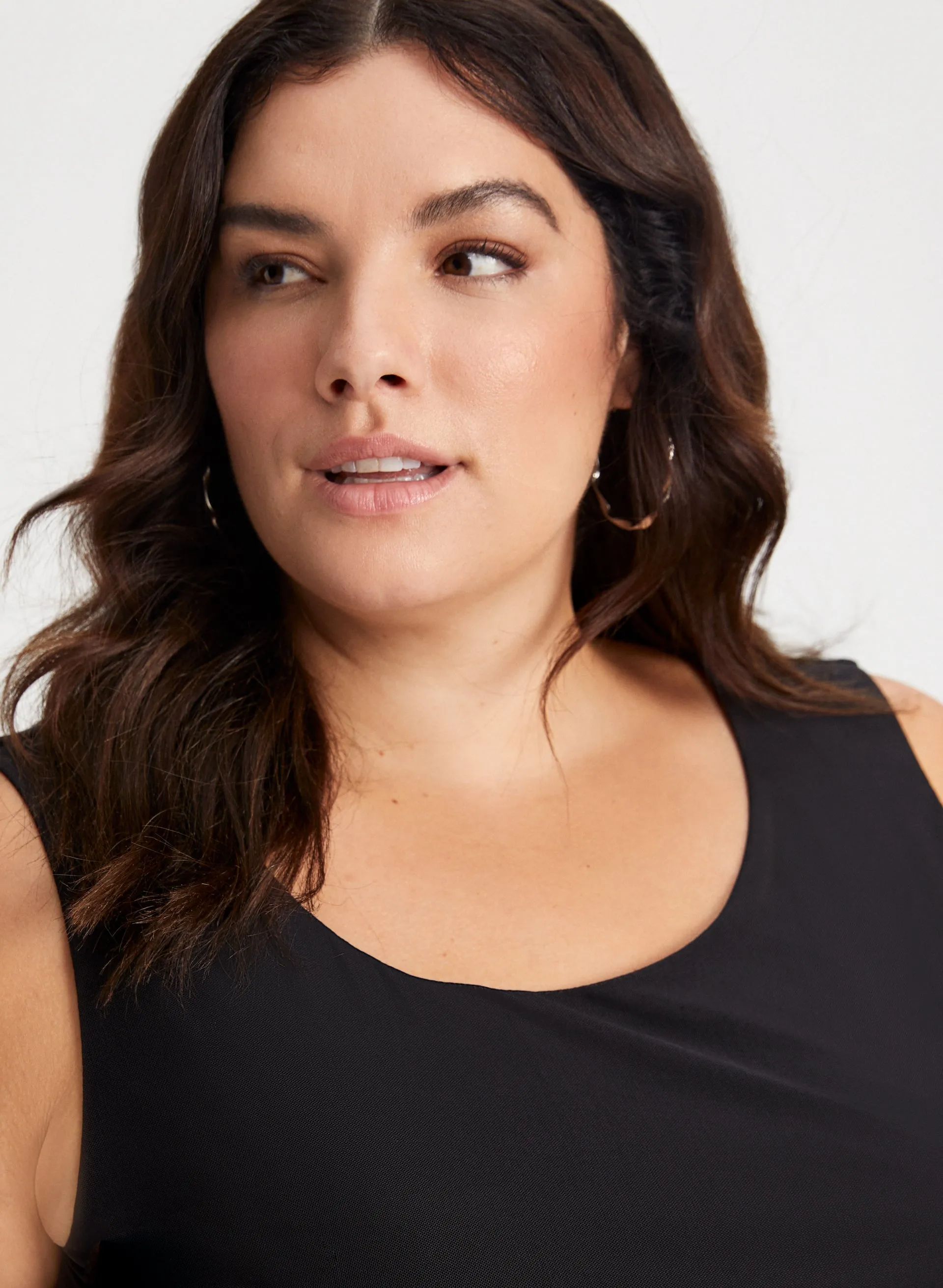 Sleeveless Scoop Neck Top sold by Laura product image thumbnail 2